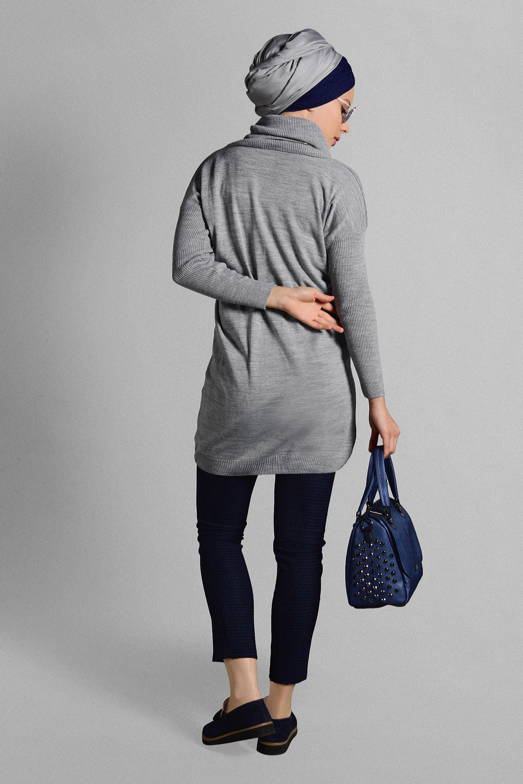 Tesettür giyim GRİ BALIKÇI YAKA TRİKO TUNİK 4077