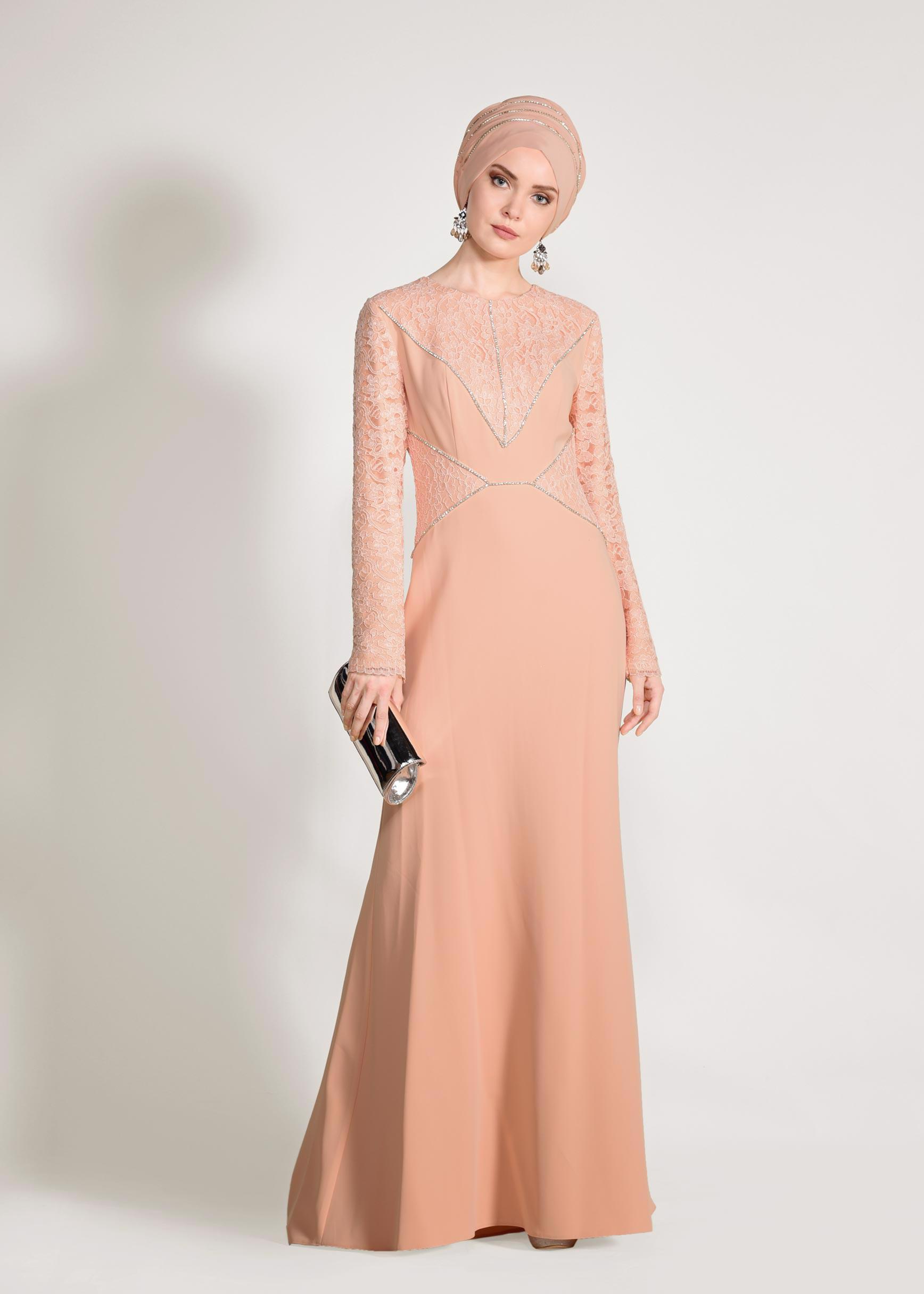 Tesettür giyim PUDRA TAŞ DETAYLI GÜPÜRLÜ ABİYE ELBİSE 5423