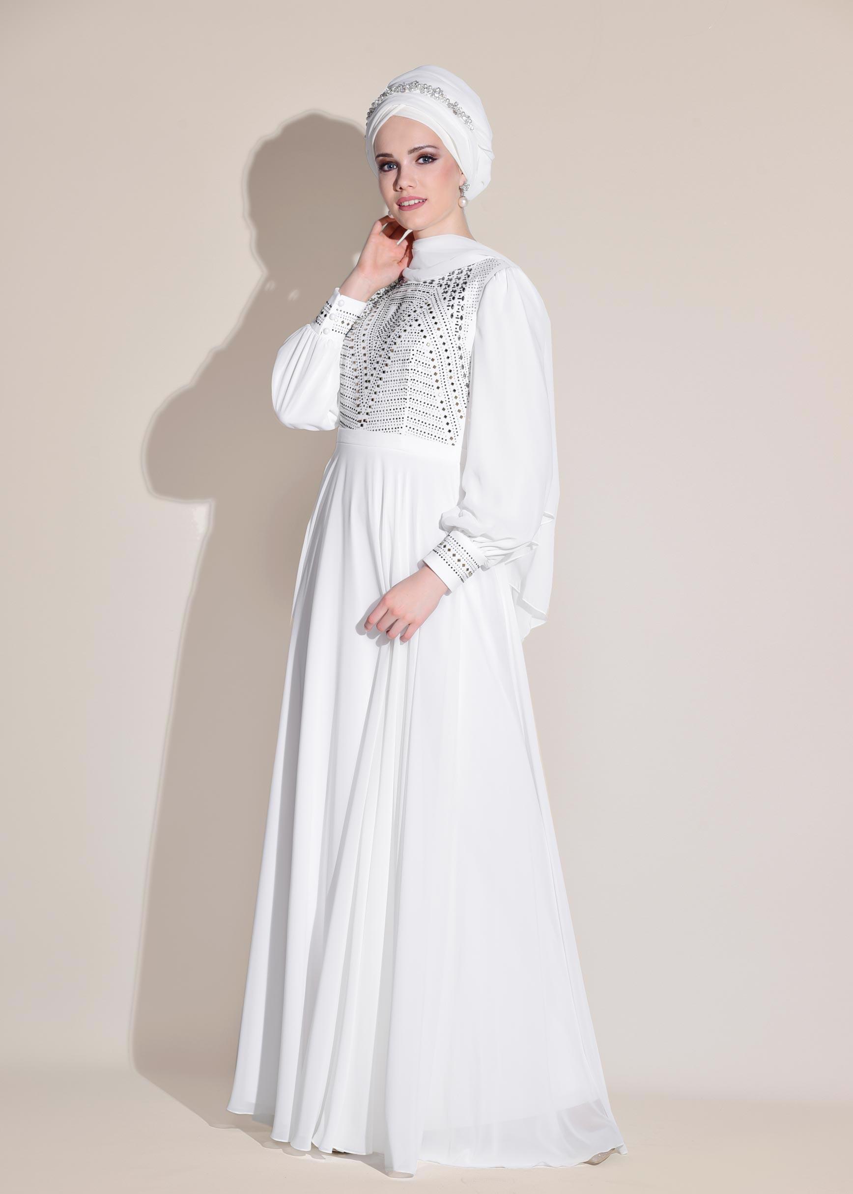 Tesettür giyim BEYAZ ŞİFON ABİYE ELBİSE 5426