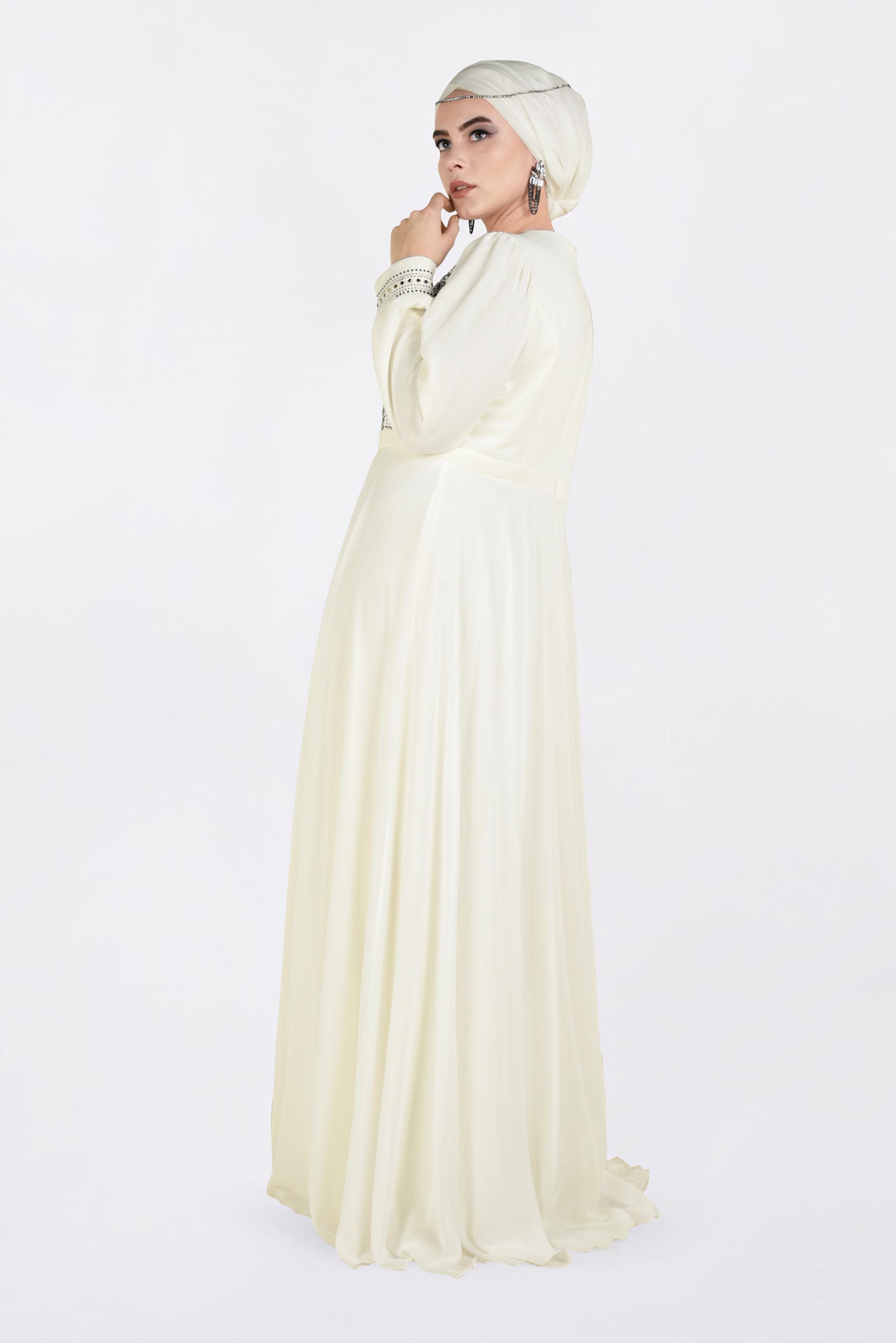 Tesettür giyim BEYAZ TAŞ BASKILI MULTİ ŞİFON ABİYE ELBİSE 5427