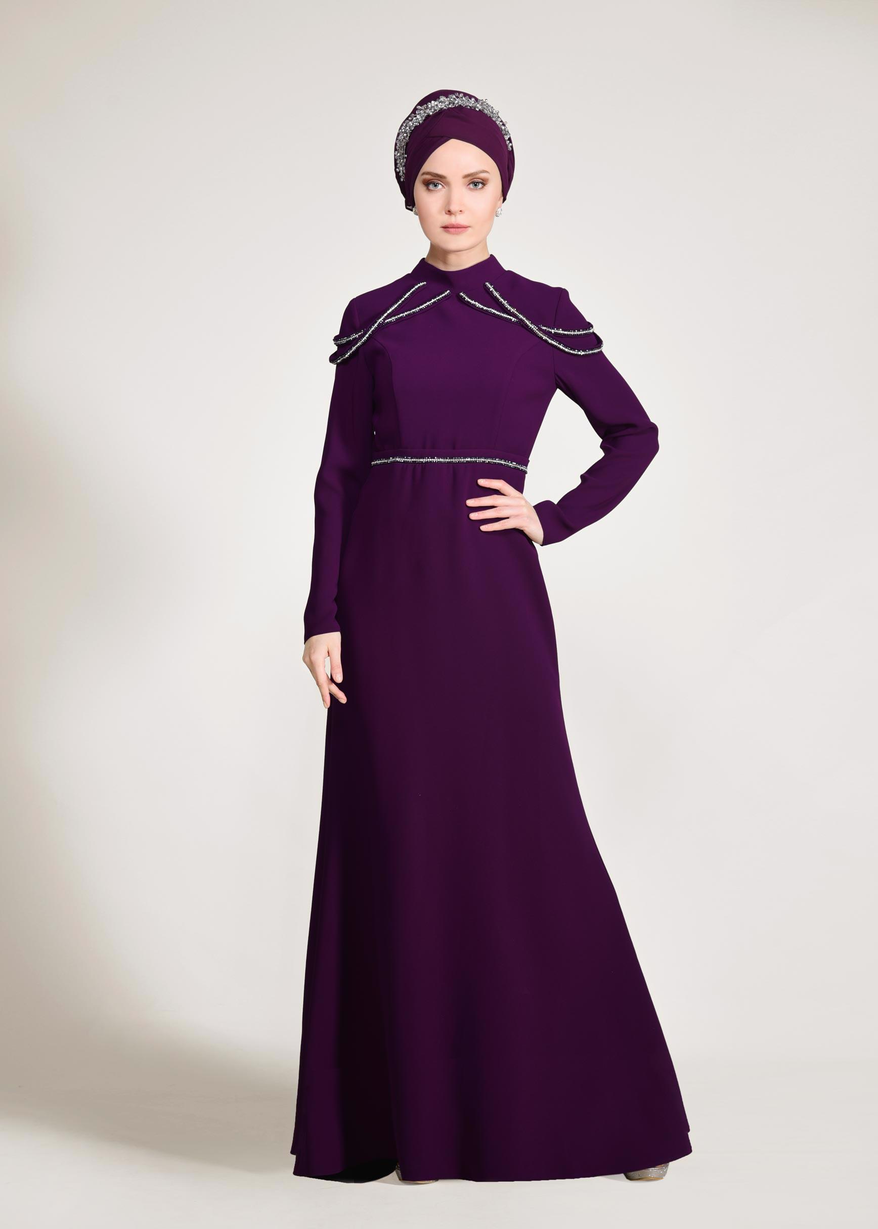 Tesettür giyim MOR TAŞ İŞLEMELİ ABİYE ELBİSE 5445