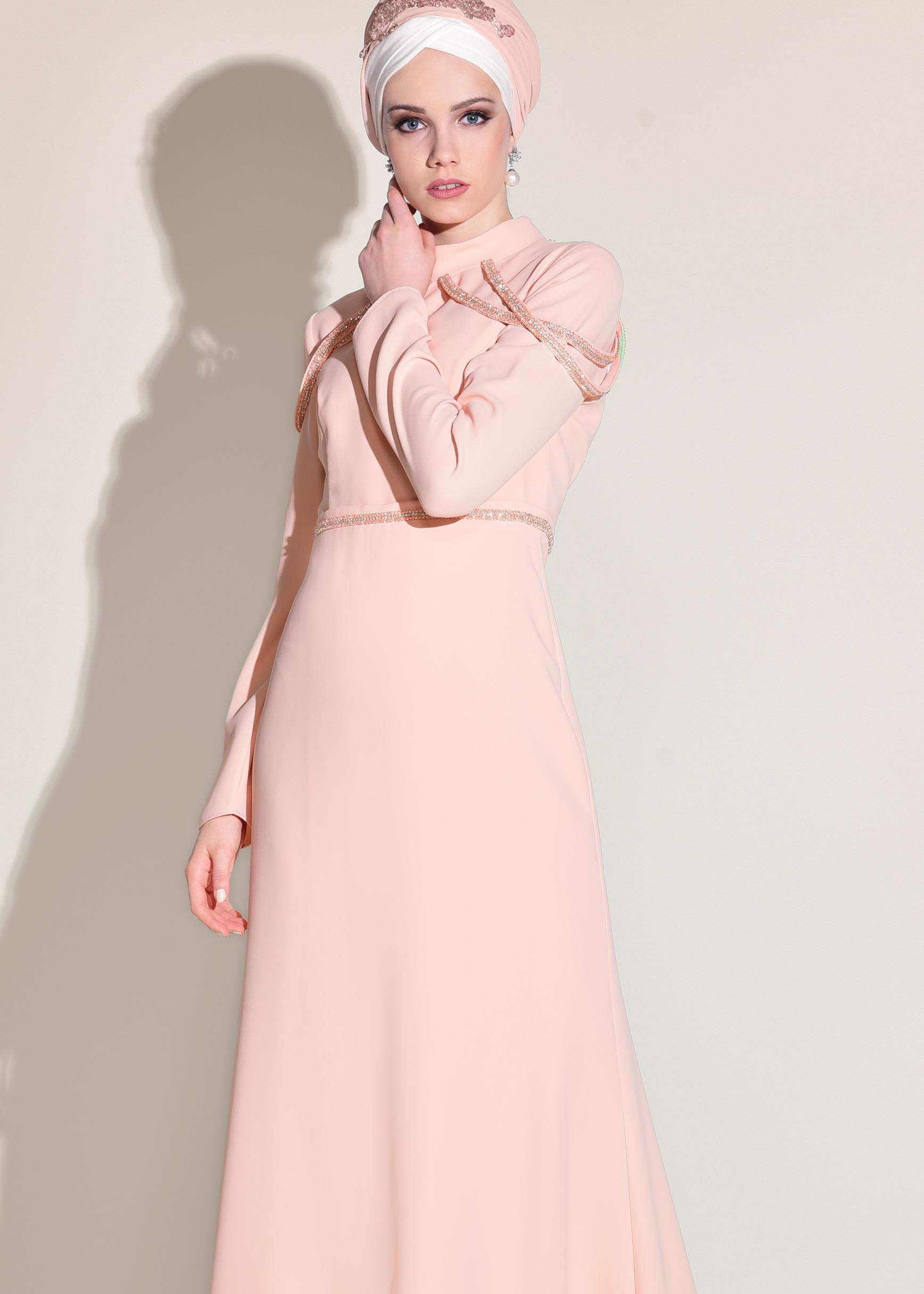 Tesettür giyim PUDRA TAŞ İŞLEMELİ ABİYE ELBİSE 5445