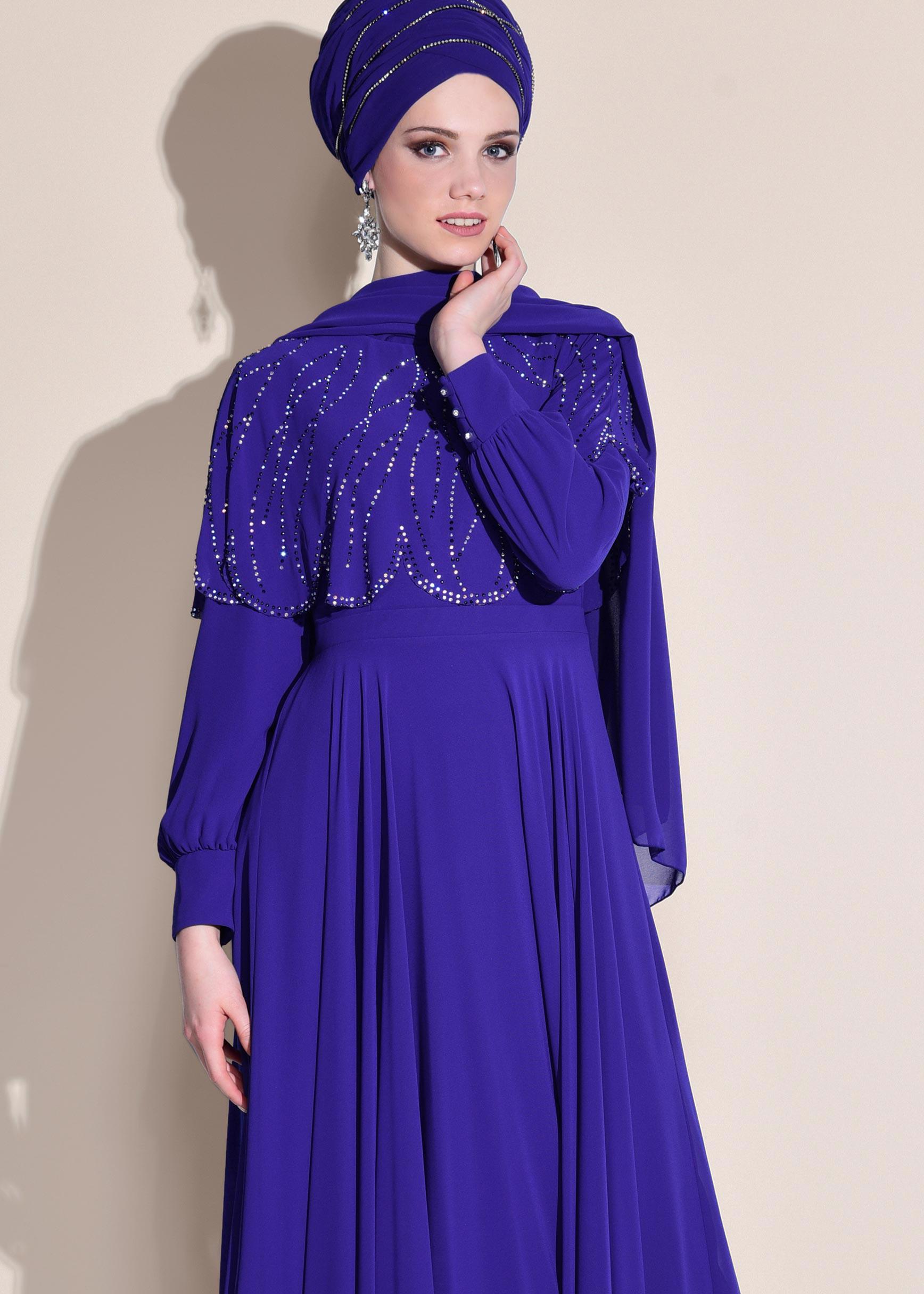 Tesettür giyim LACİVERT TAŞ BASKILI ŞİFON ABİYE ELBİSE 5468