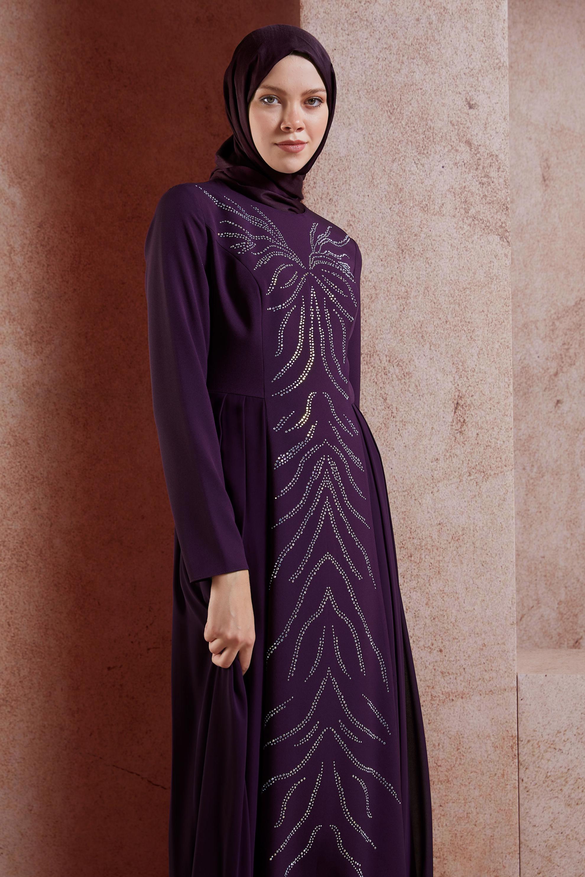 Tesettür giyim MOR TAŞ DETAYLI ABİYE ELBİSE 5476