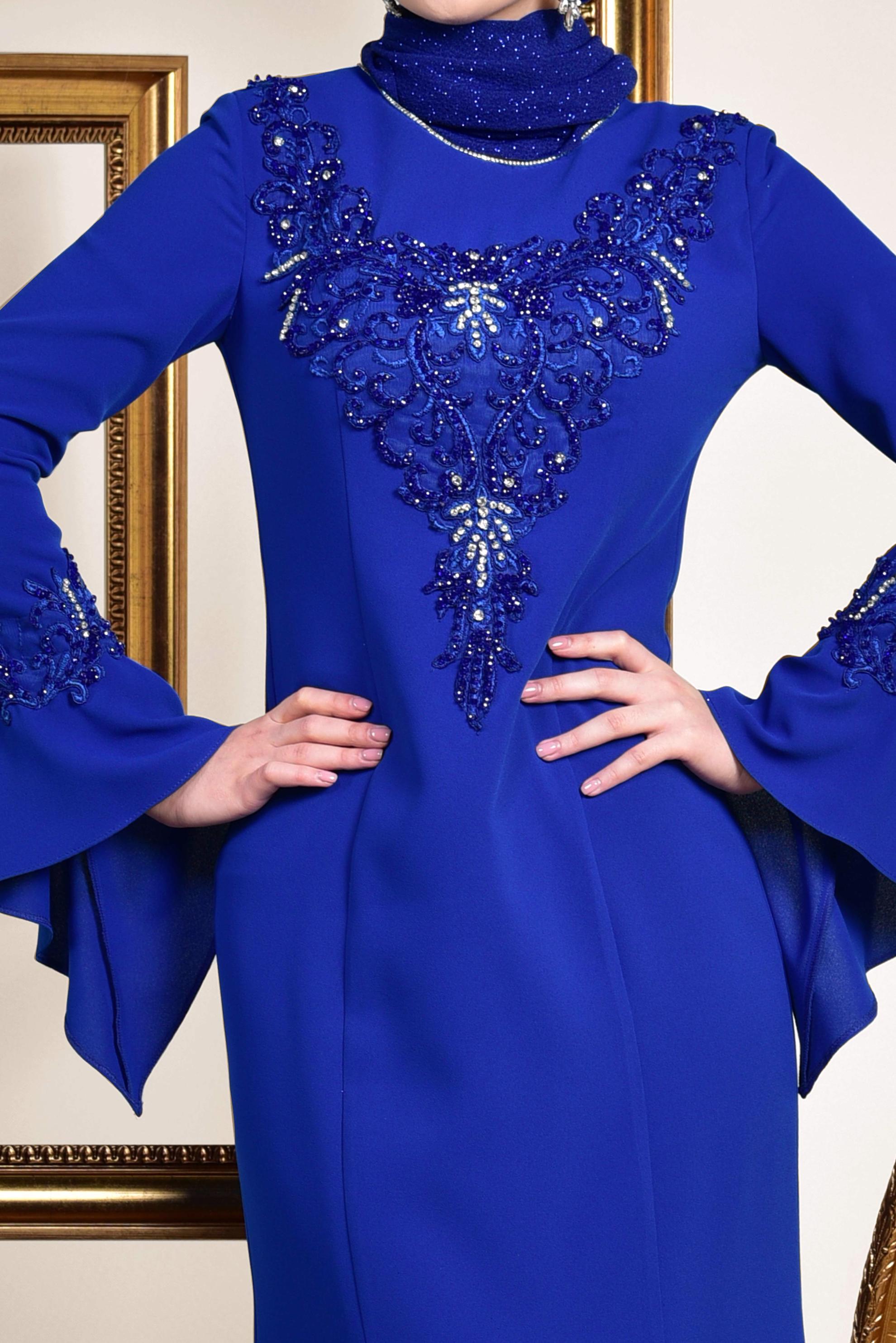 Tesettür giyim LACİVERT GÜPÜR İŞLEMELİ BALIK ABİYE ELBİSE 5513