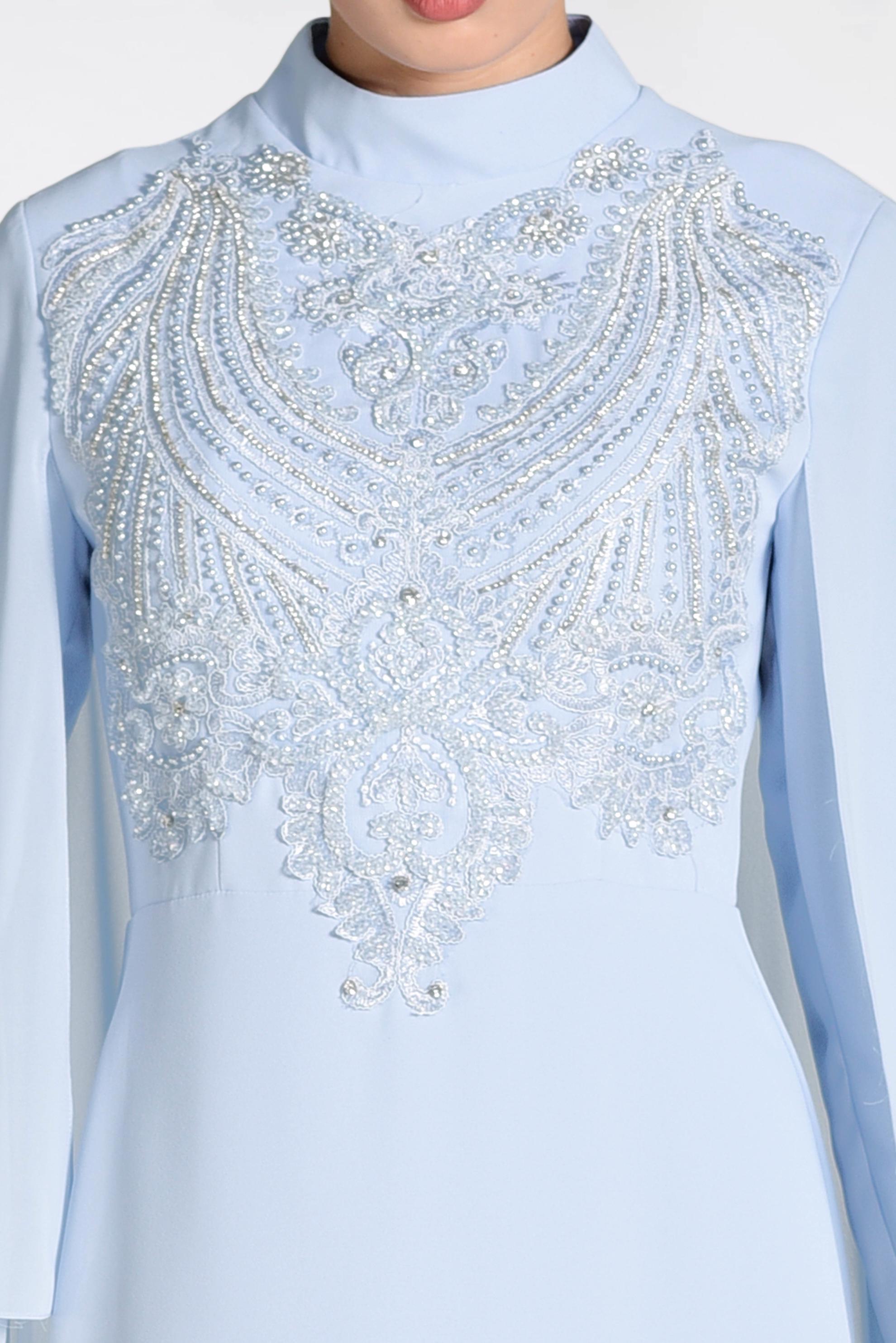 Tesettür giyim MAVİ İŞLEMELİ PELERİNLİ ABİYE ELBİSE 5514