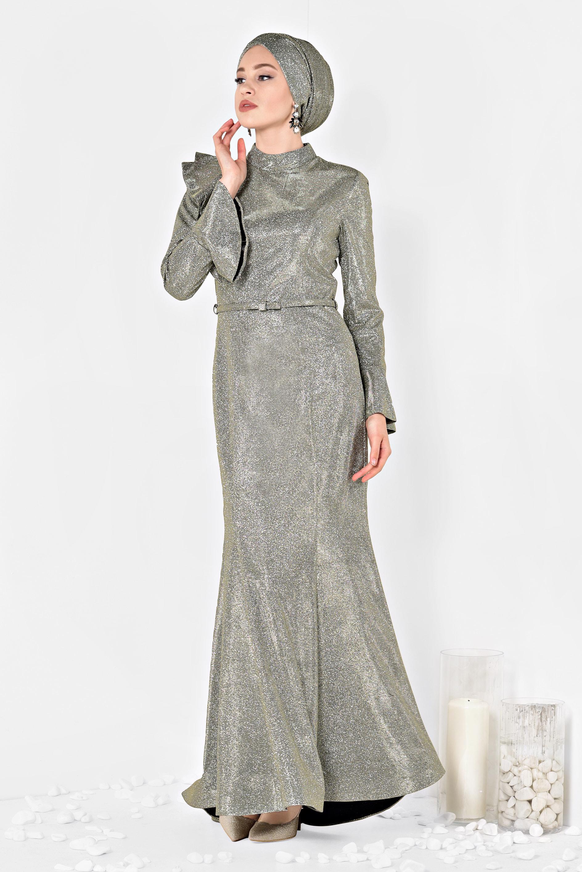 Tesettür giyim ALTIN VOLAN DETAYLI BALIK MODEL SİMLİ ABİYE 5550 