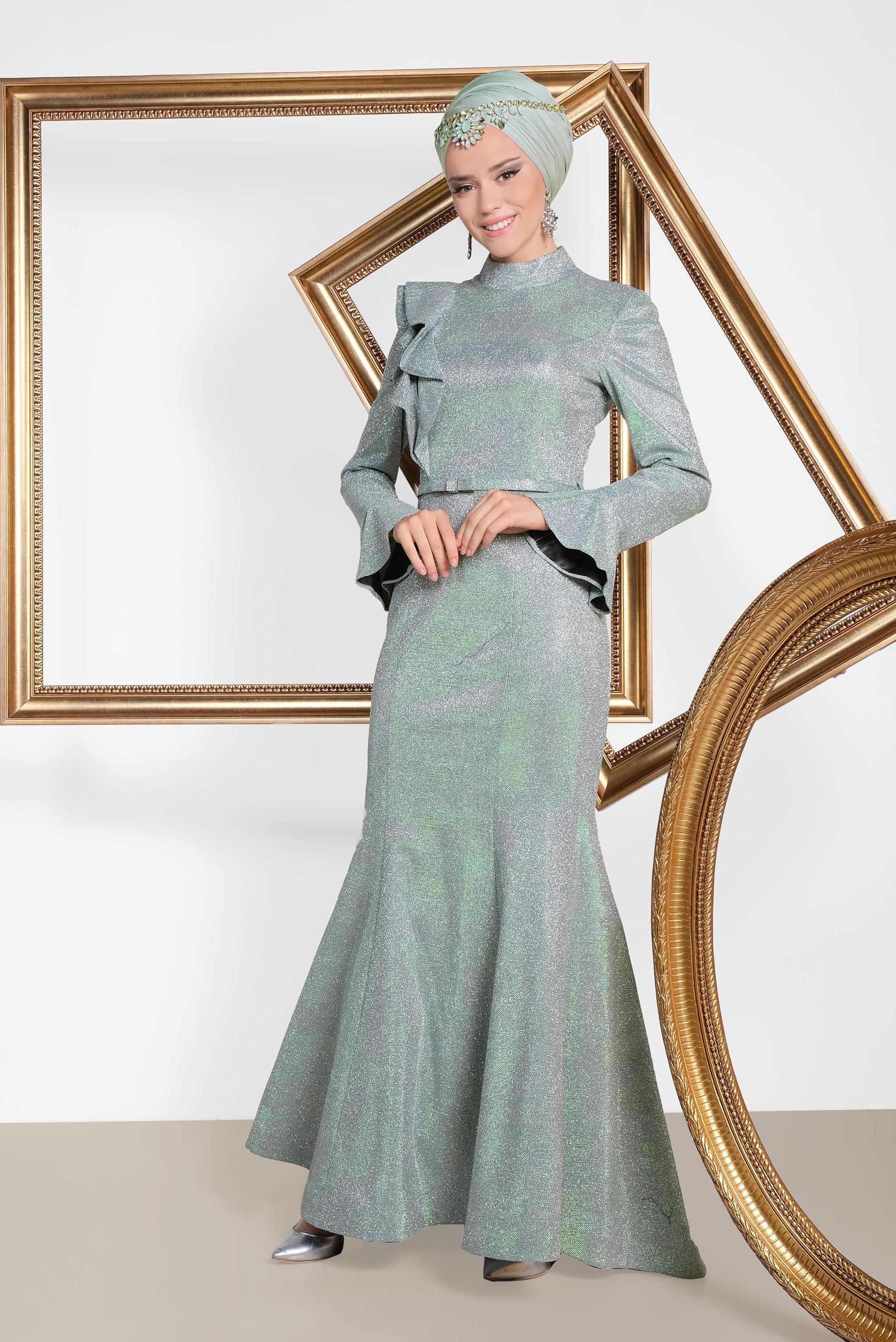 Tesettür giyim YEŞİL VOLAN DETAYLI BALIK MODEL SİMLİ ABİYE 5550 