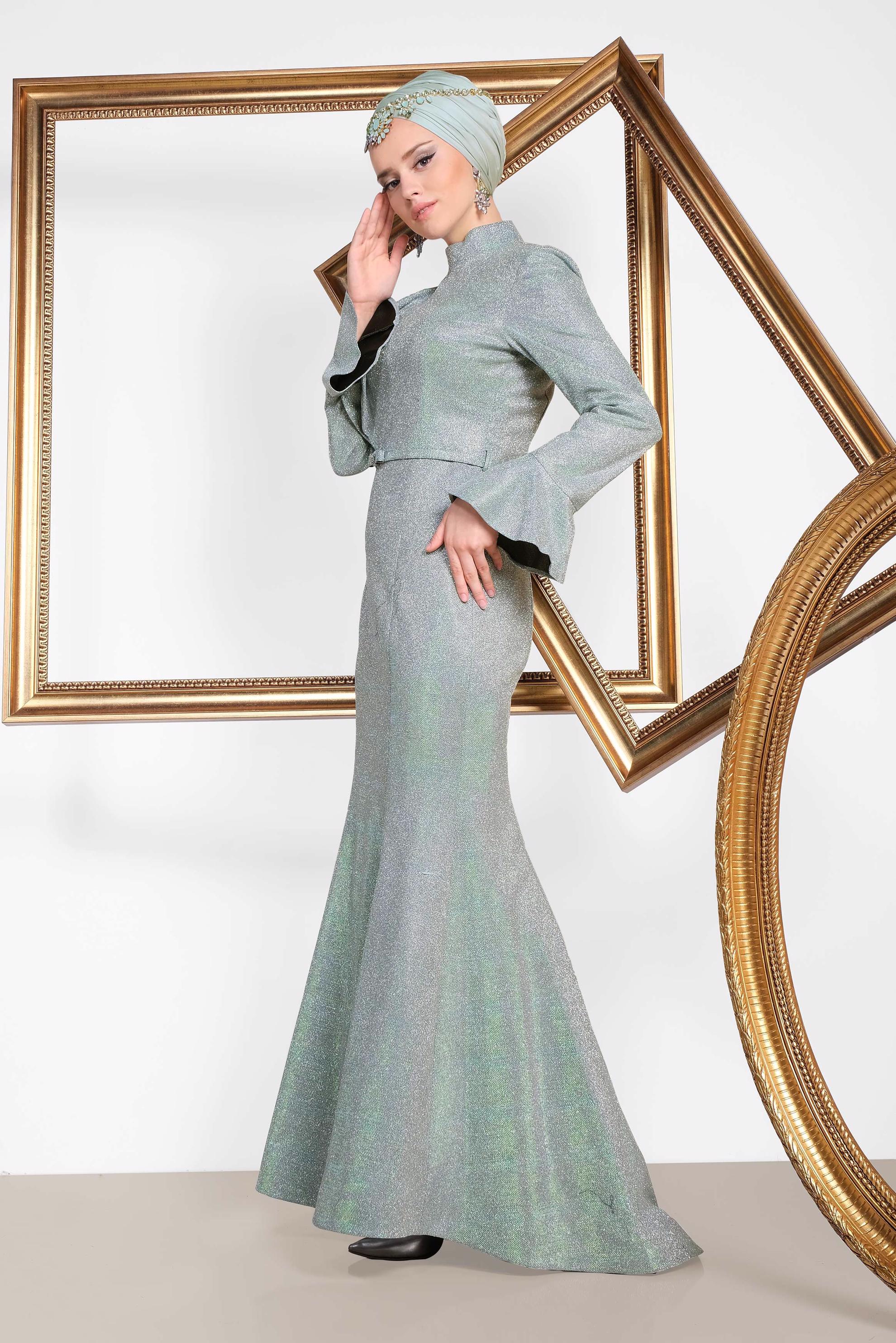 Tesettür giyim YEŞİL VOLAN DETAYLI BALIK MODEL SİMLİ ABİYE 5550 