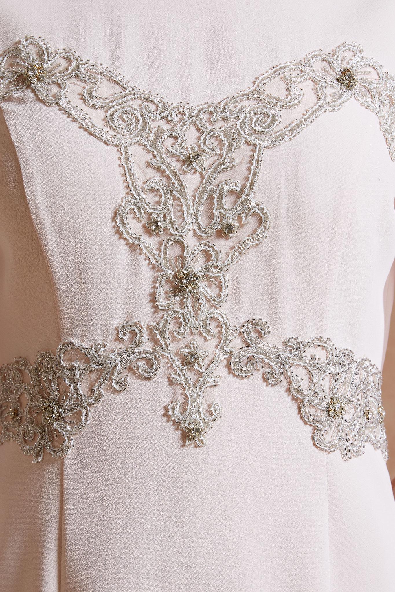 Tesettür giyim PUDRA İŞLEMELİ PELERİNLİ ABİYE ELBİSE 5555