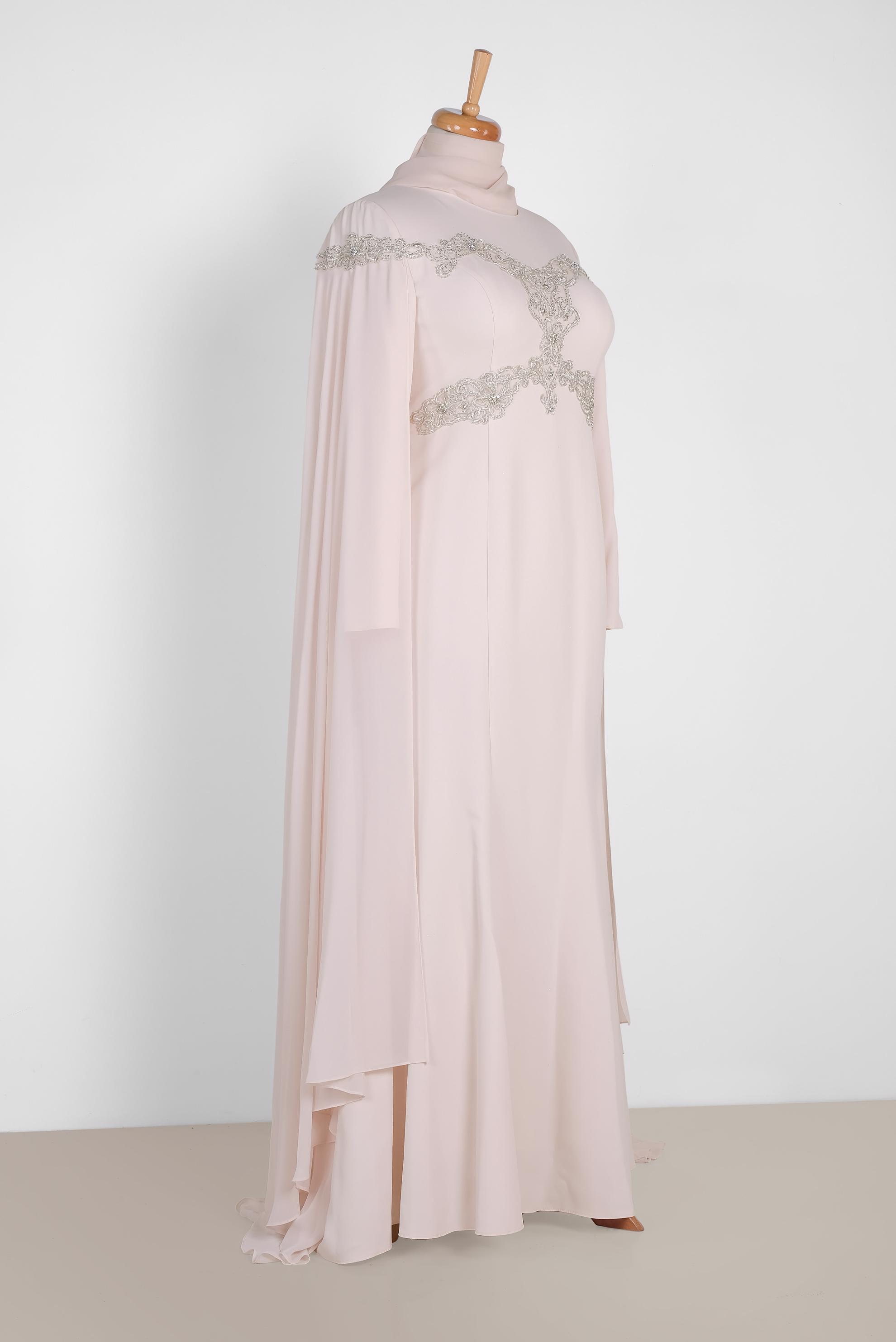 Tesettür giyim PUDRA GÜPÜR VE TAŞ DETAYLI PELERİN MODEL ABİYE ELBİSE 5556 