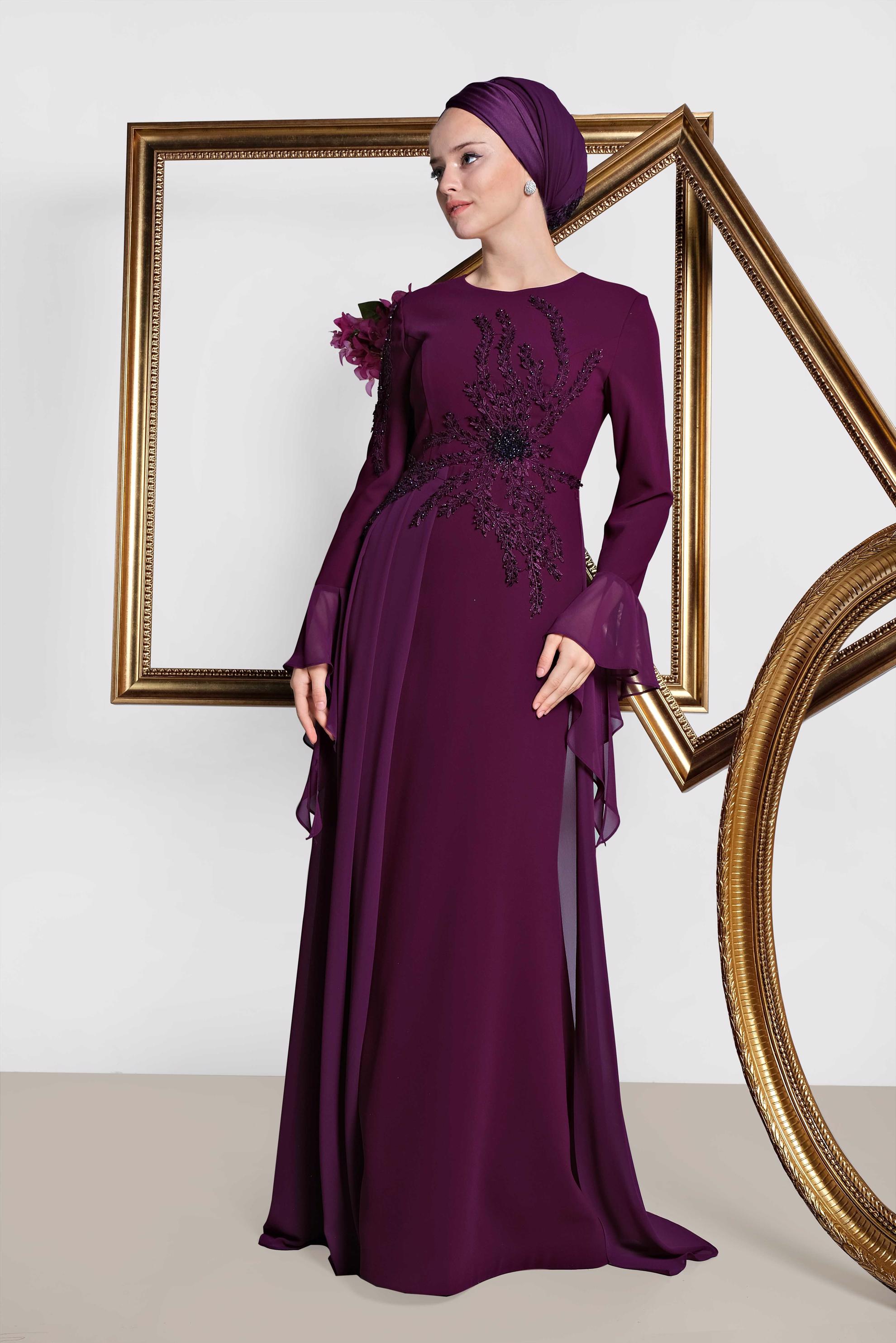 Tesettür giyim BORDO KOLLARI VOLANLI BONCUK İŞLEMELİ ABİYE ELBİSE 5560