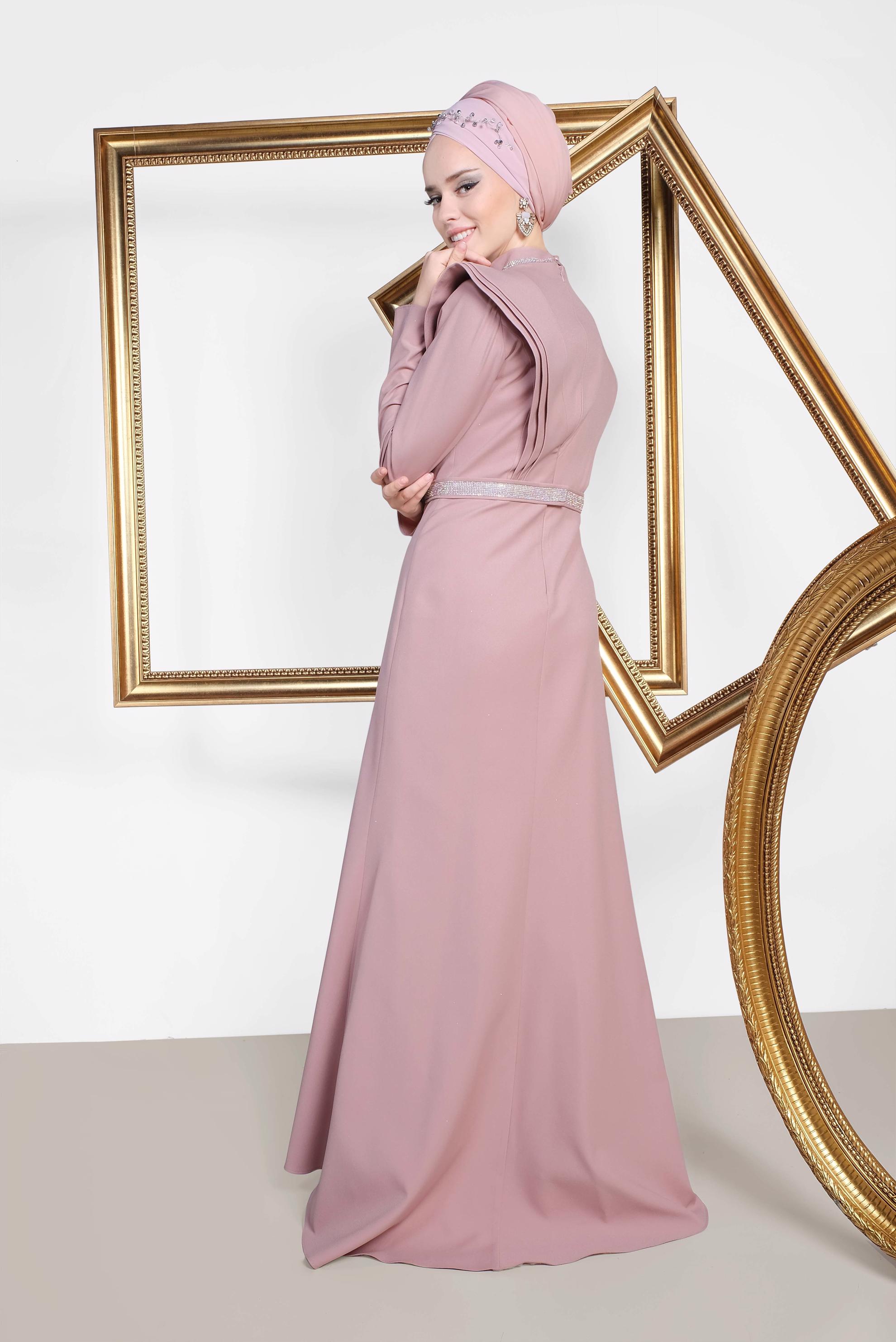 Tesettür giyim PUDRA KEMERİ VE YAKASI SİMLİ BALIK ABİYE ELBİSE 5562