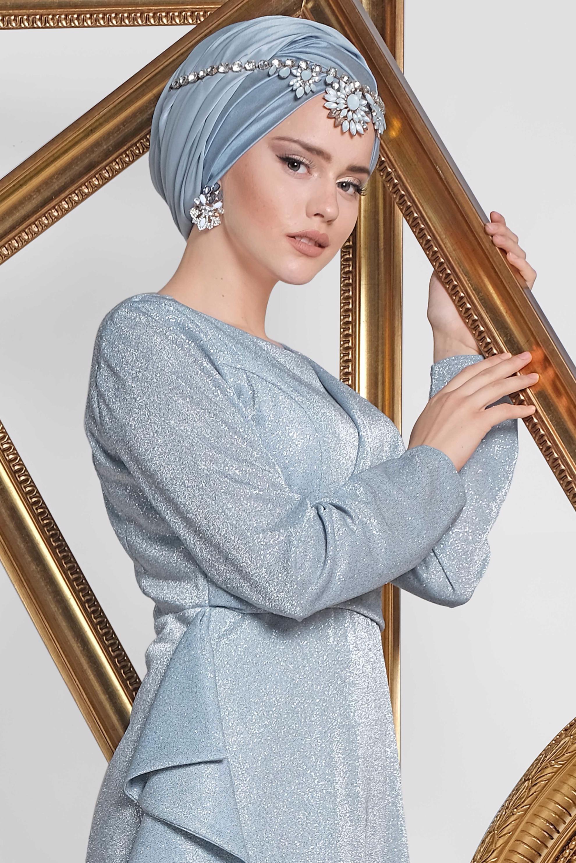 Tesettür giyim MAVİ YANI FIRFIRLI SİMLİ ABİYE ELBİSE 5576