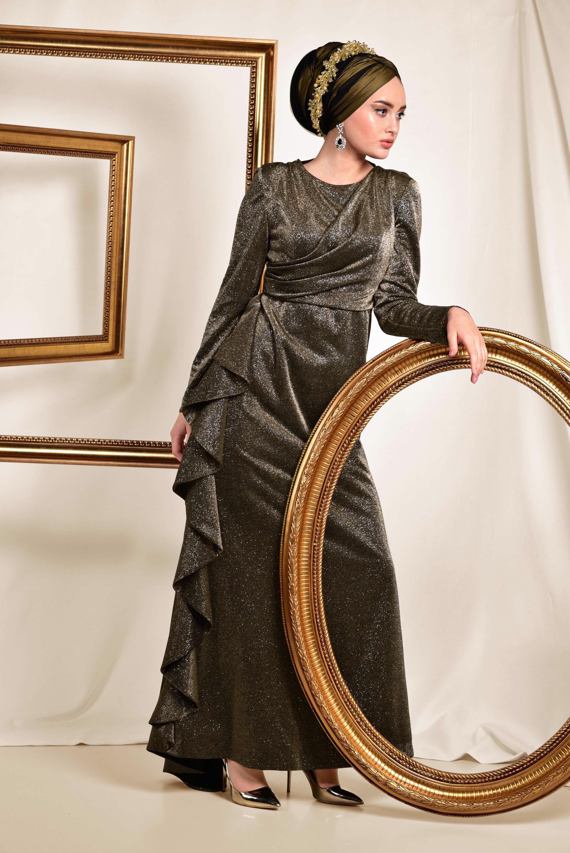 Tesettür giyim ALTIN YANI FIRFIRLI SİMLİ ABİYE ELBİSE 5576