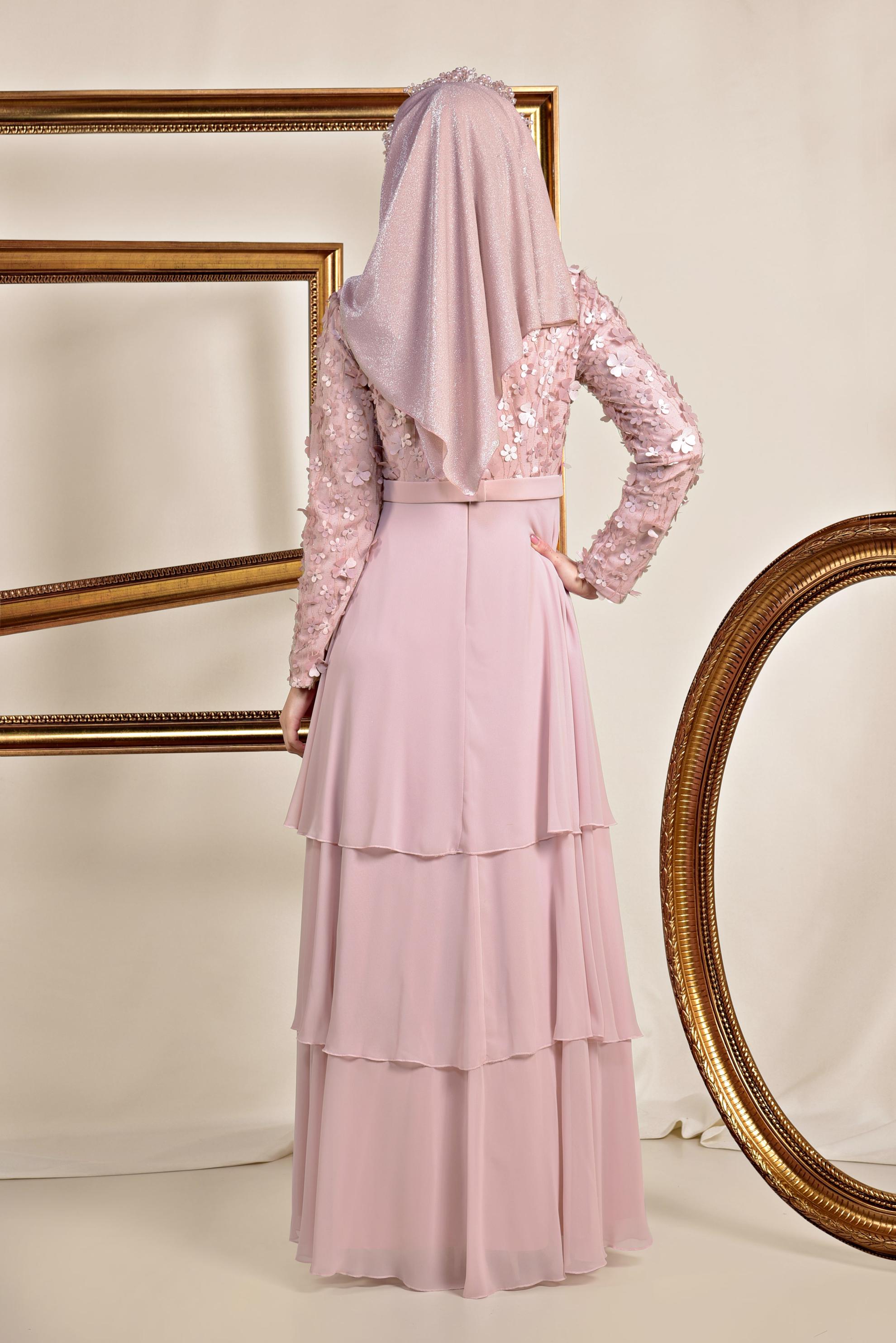 Tesettür giyim PUDRA ÜÇ BOYUTLU ÇİÇEK DETAYLI ABİYE ELBİSE 5582