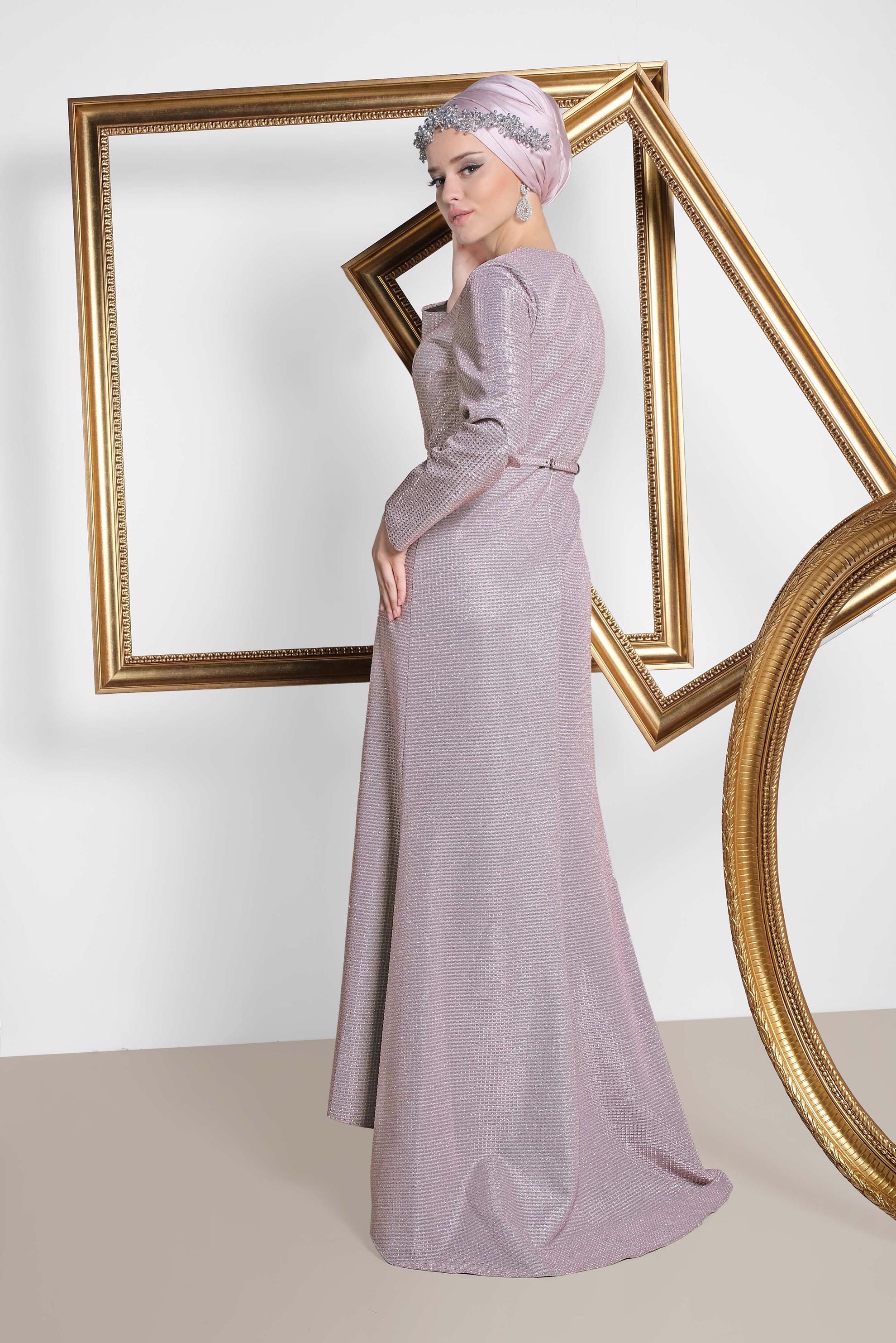 Tesettür giyim PUDRA ASİMETRİK KESİM KEMERLİ ABİYE 5583 