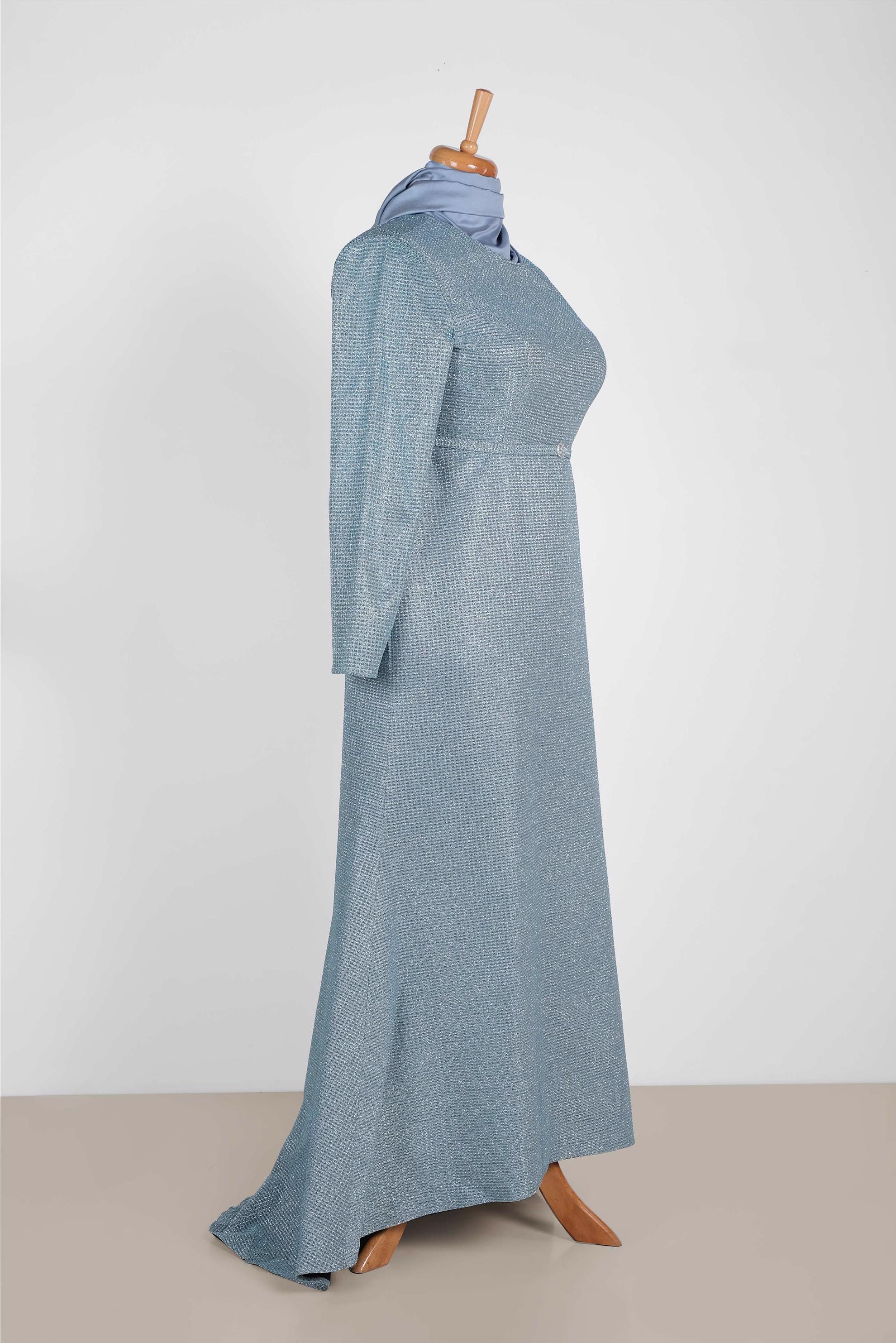 Tesettür giyim MAVİ KEMERLİ SİMLİ KUMAŞTAN ABİYE ELBİSE 5584 