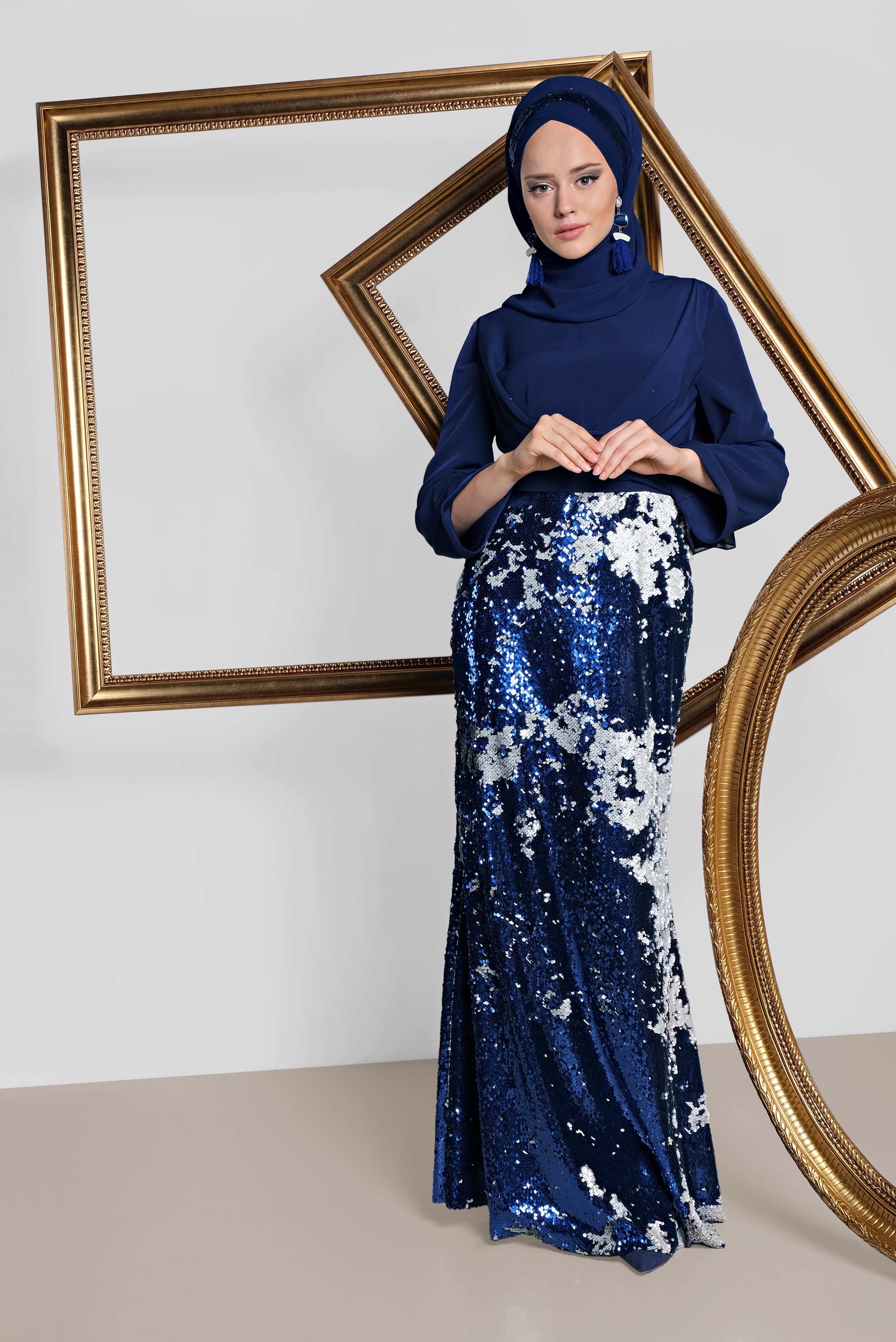 Tesettür giyim LACİVERT ETEĞİ PUL PAYETLİ ABİYE ELBİSE 5586