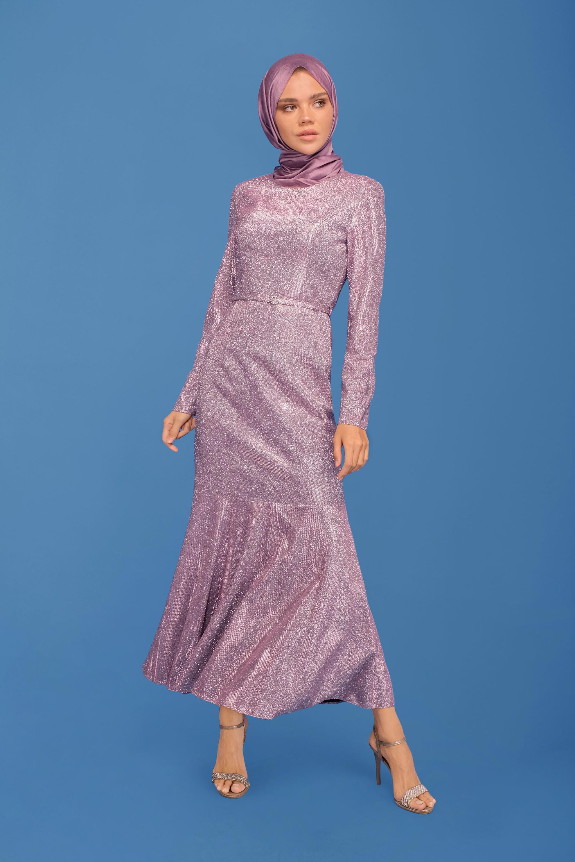 Tesettür giyim PUDRA ETEĞİ VOLANLI SİMLİ ABİYE 5592 