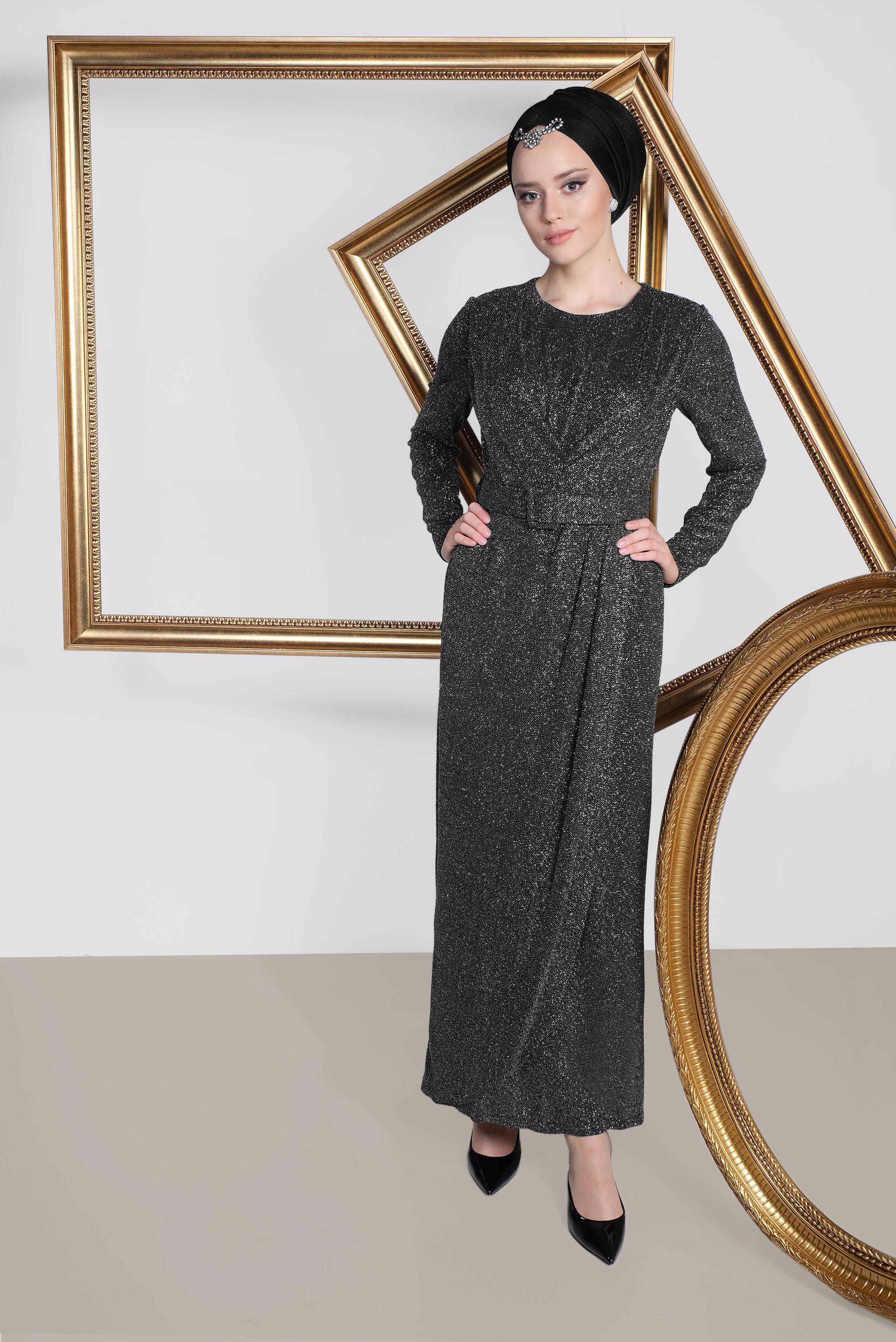 Tesettür giyim SİYAH BELİ KEMER DETAYLI SİMLİ ABİYE 5593 