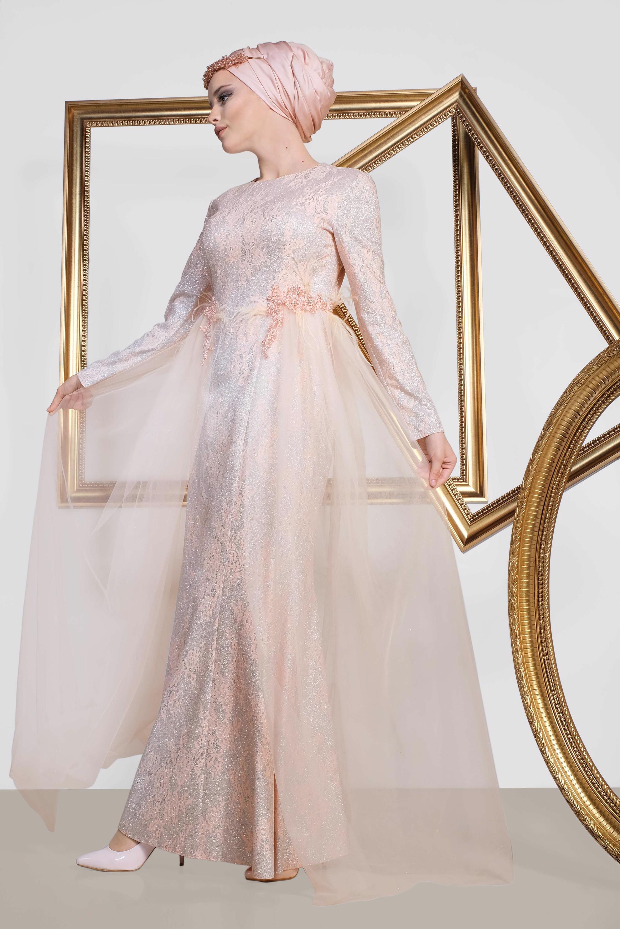 Tesettür giyim PUDRA TÜL DETAYLI ÇİÇEK DESEN SİMLİ ABİYE ELBİSE 5598