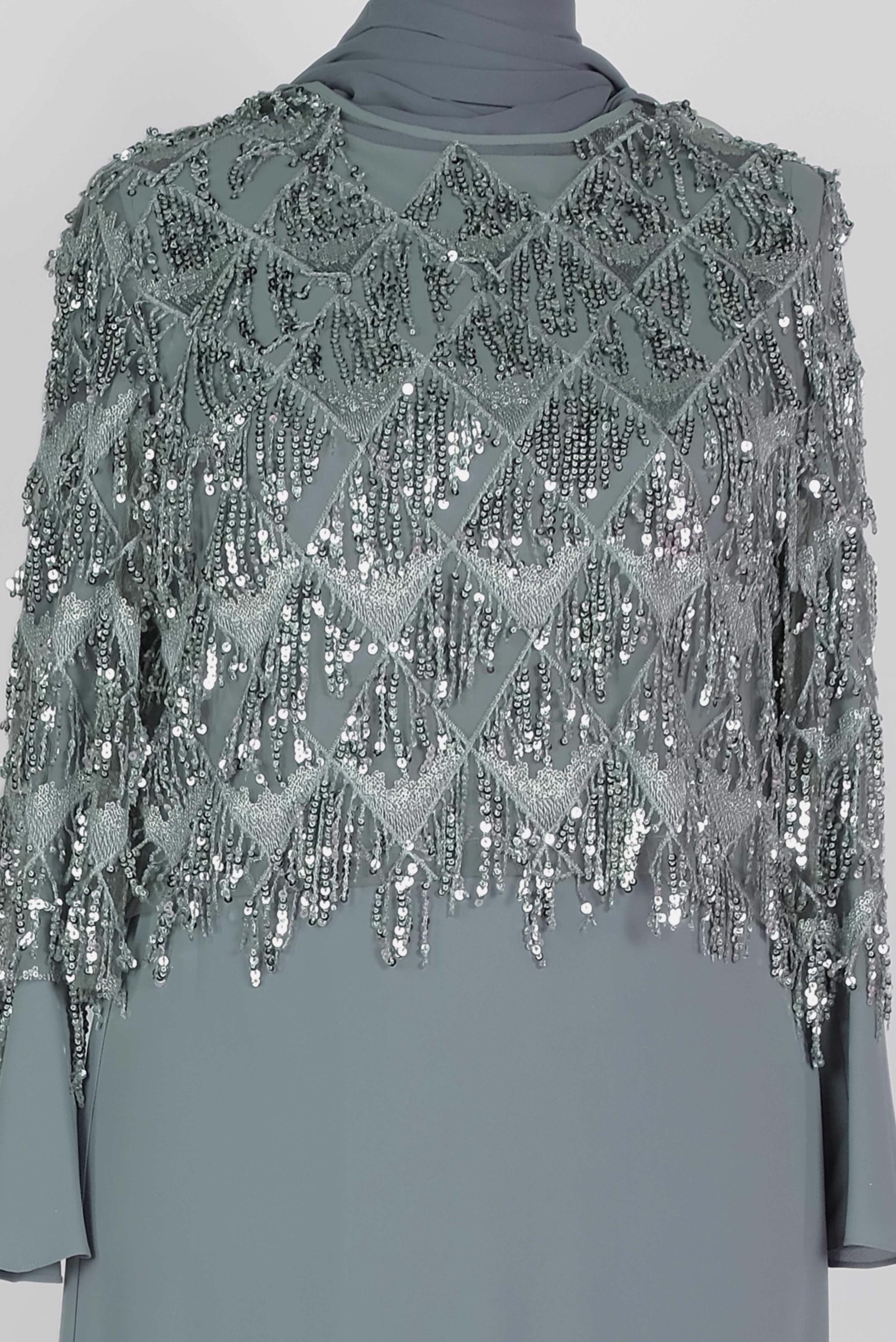 Tesettür giyim GRİ PUL PAYET SAÇAKLI İKİLİ ELBİSELİ ABİYE 5601	