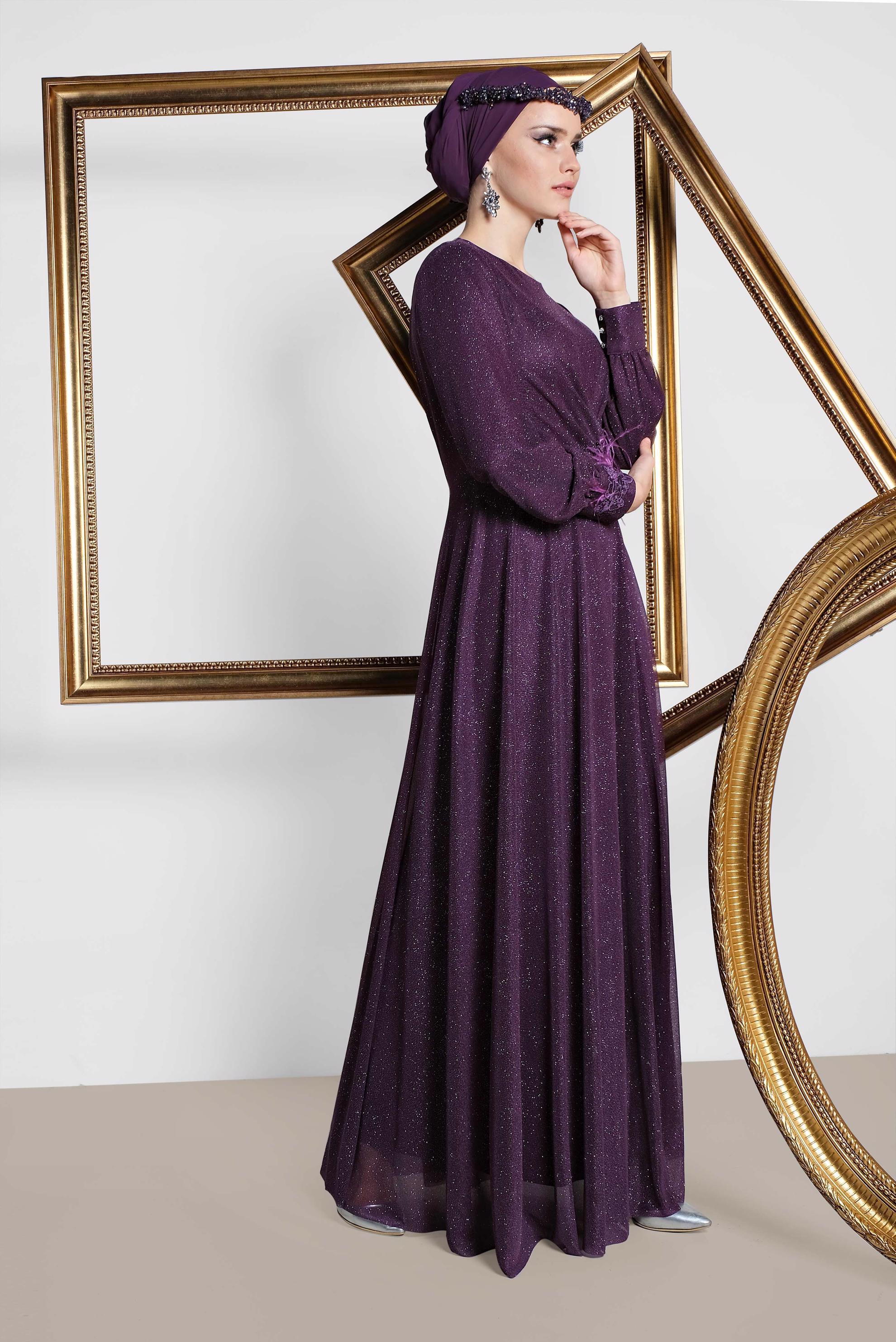 Tesettür giyim MÜRDÜM GÜPÜR VE TÜY DETAYLI SİM KUMAŞ ABİYE 5608 