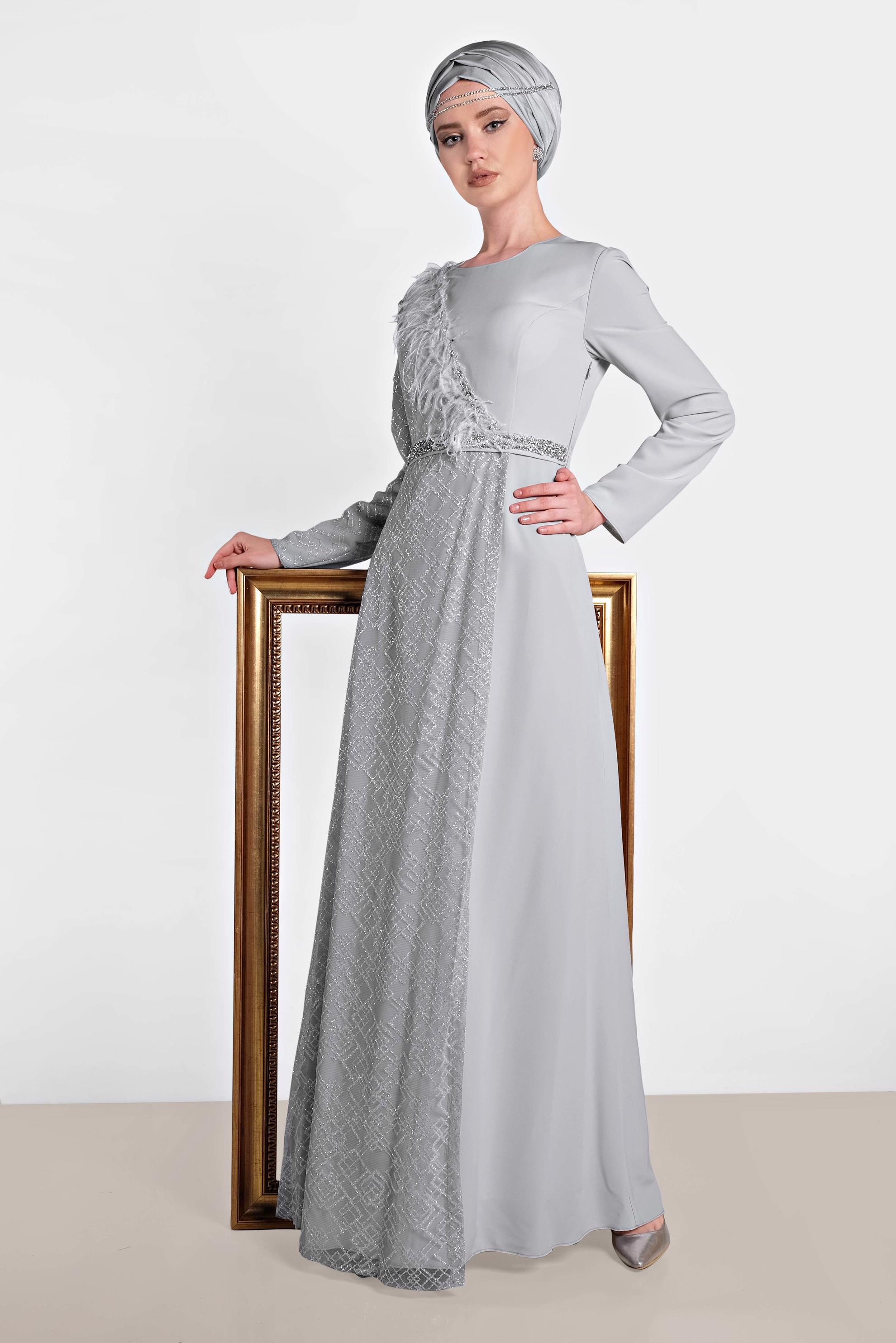 Tesettür giyim GRİ TÜY DETAYLI ABİYE ELBİSE 5618 
