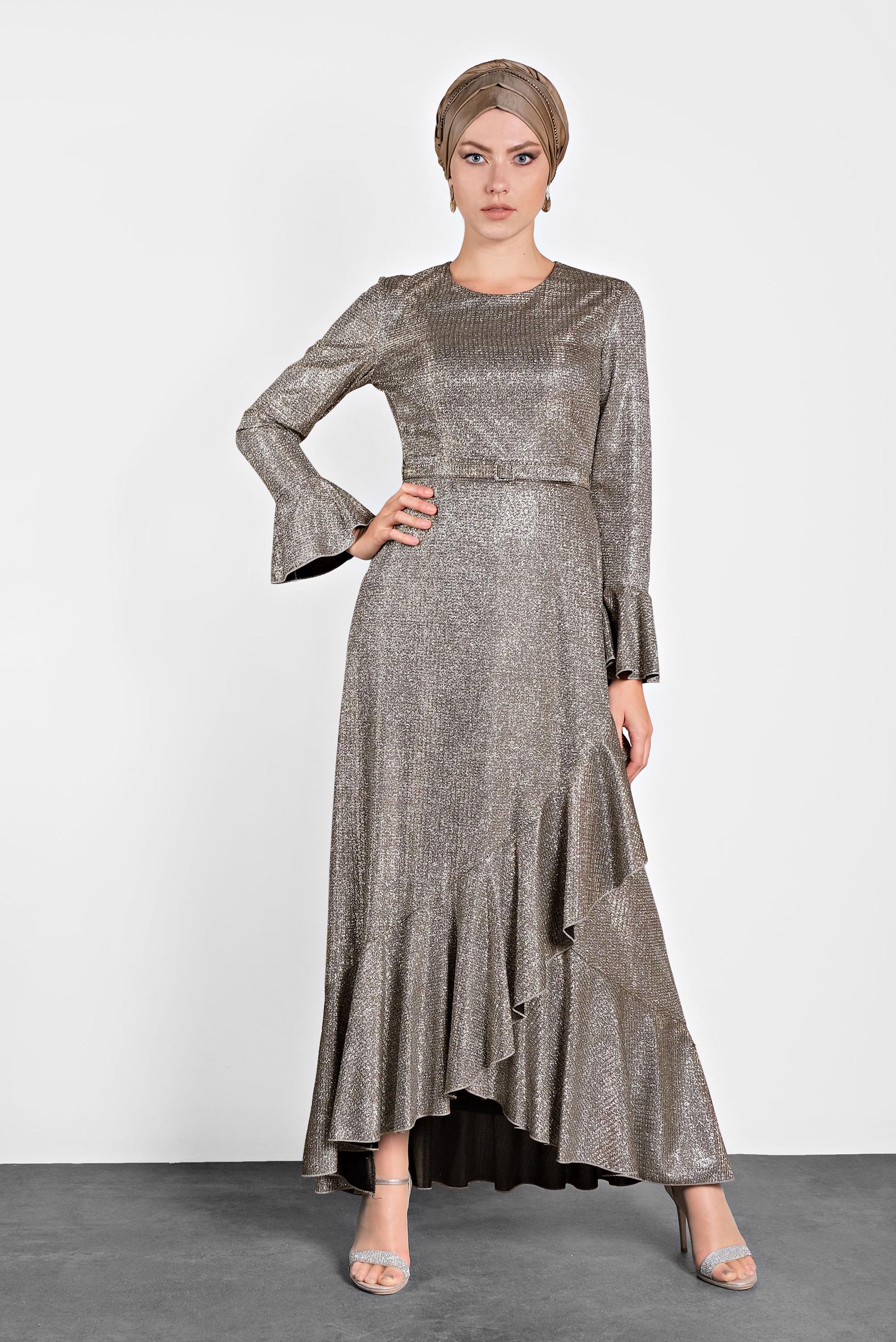 Tesettür giyim VİZON KOLLARI VE ETEK UCU VOLANLI SİMLİ ABİYE 5620 