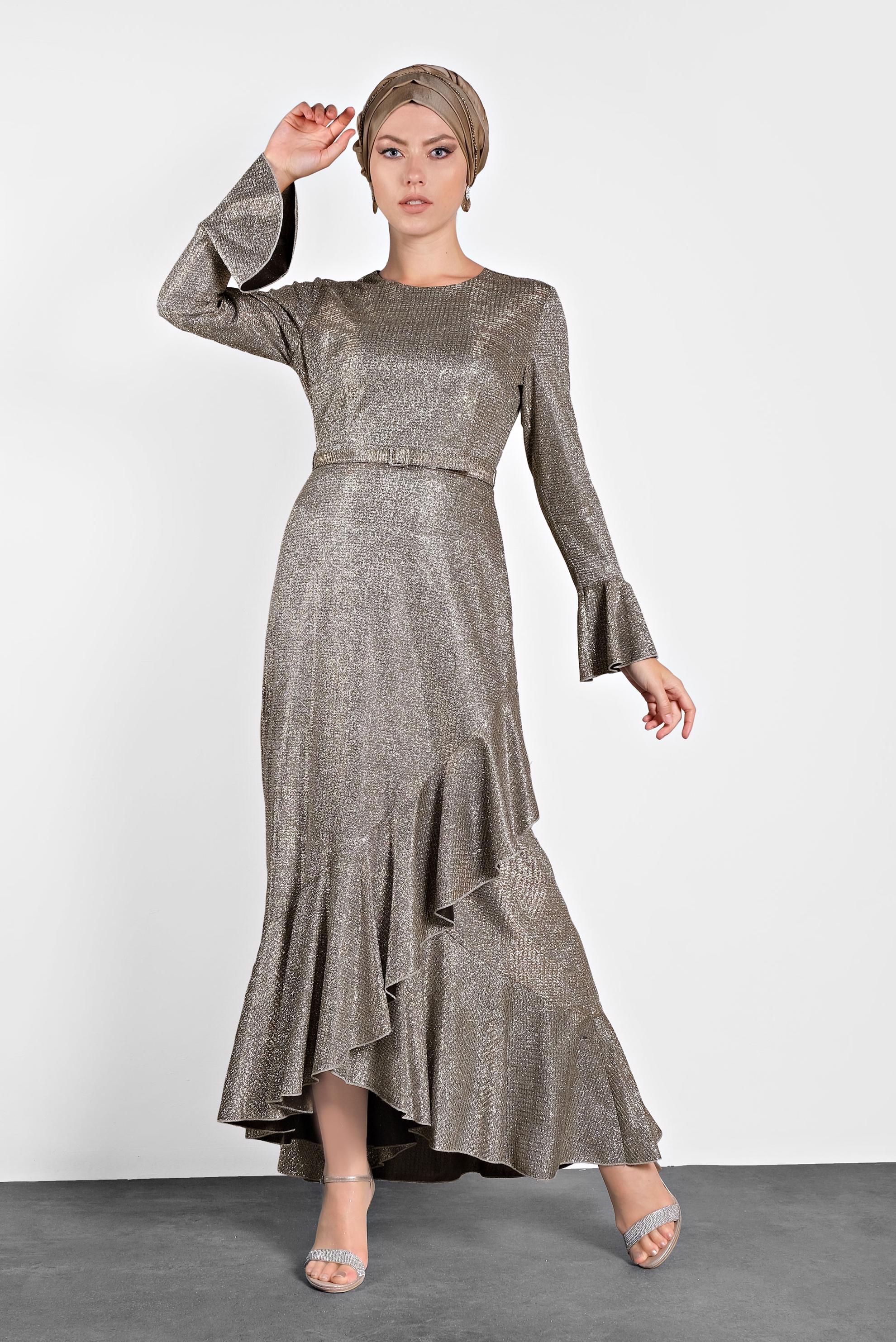 Tesettür giyim VİZON KOLLARI VE ETEK UCU VOLANLI SİMLİ ABİYE 5620 