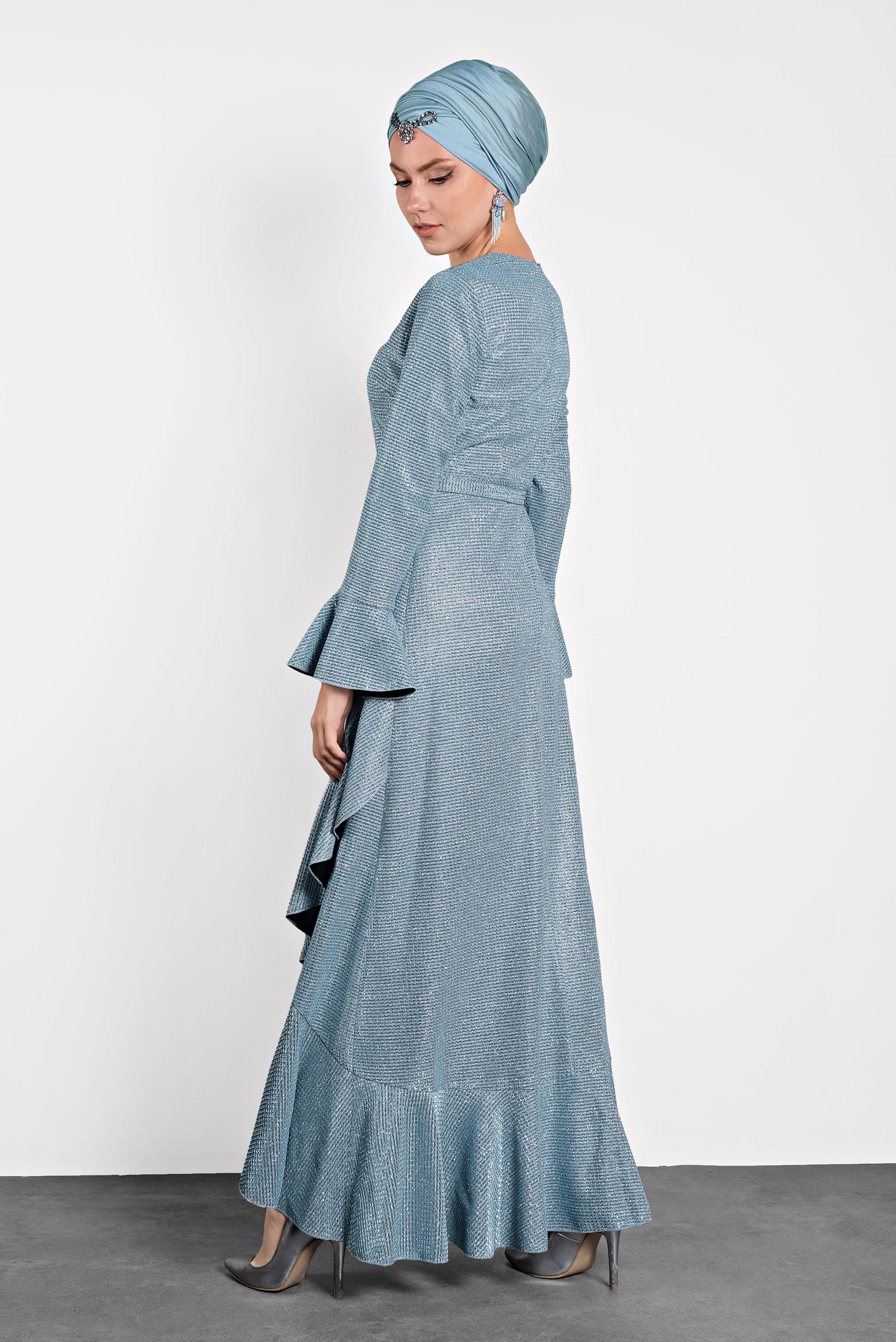 Tesettür giyim MAVİ KOLLARI VE ETEK UCU VOLANLI SİMLİ ABİYE 5620 