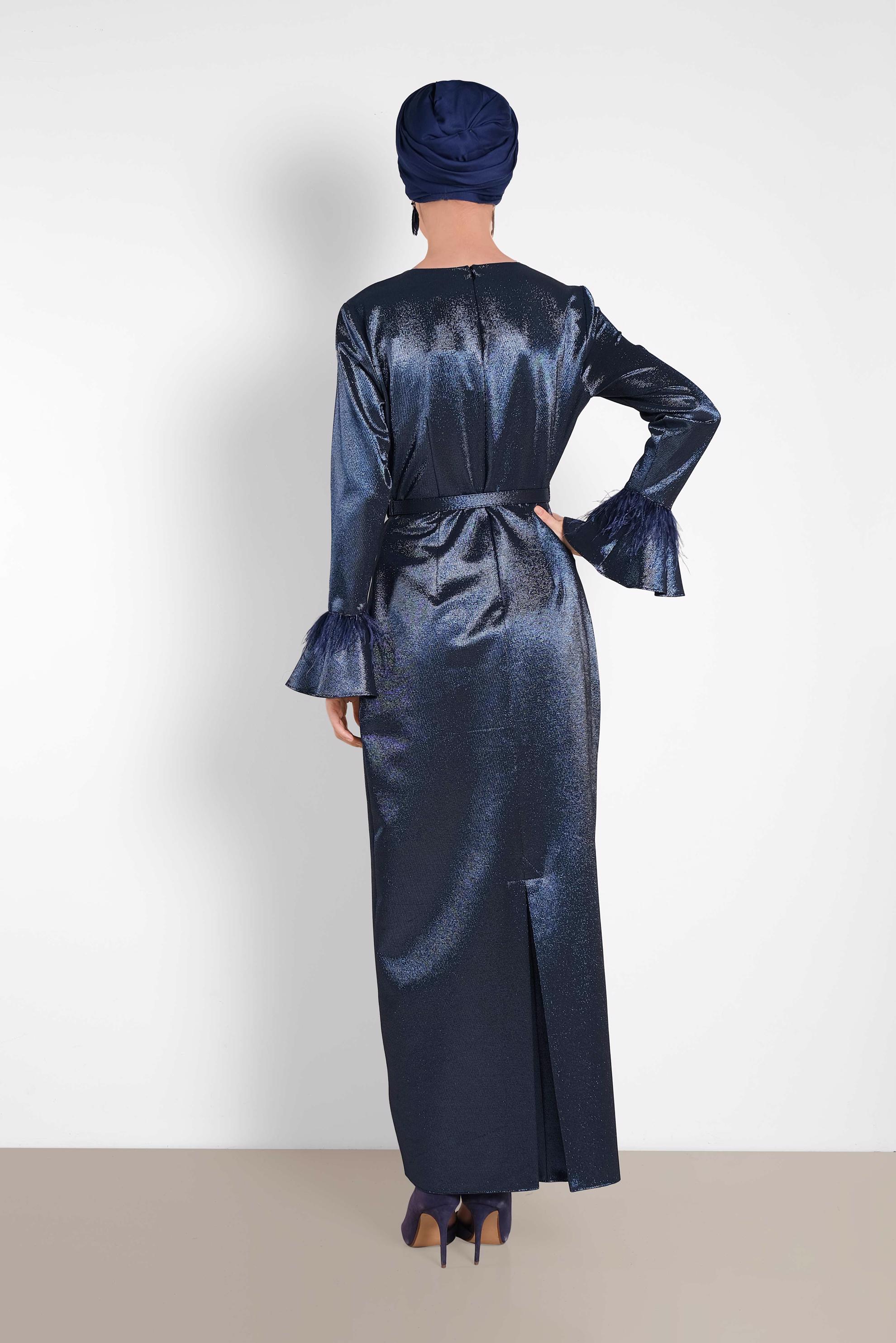 Tesettür giyim LACİVERT KOLLARI VOLANLI SİMLİ ABİYE 5621 