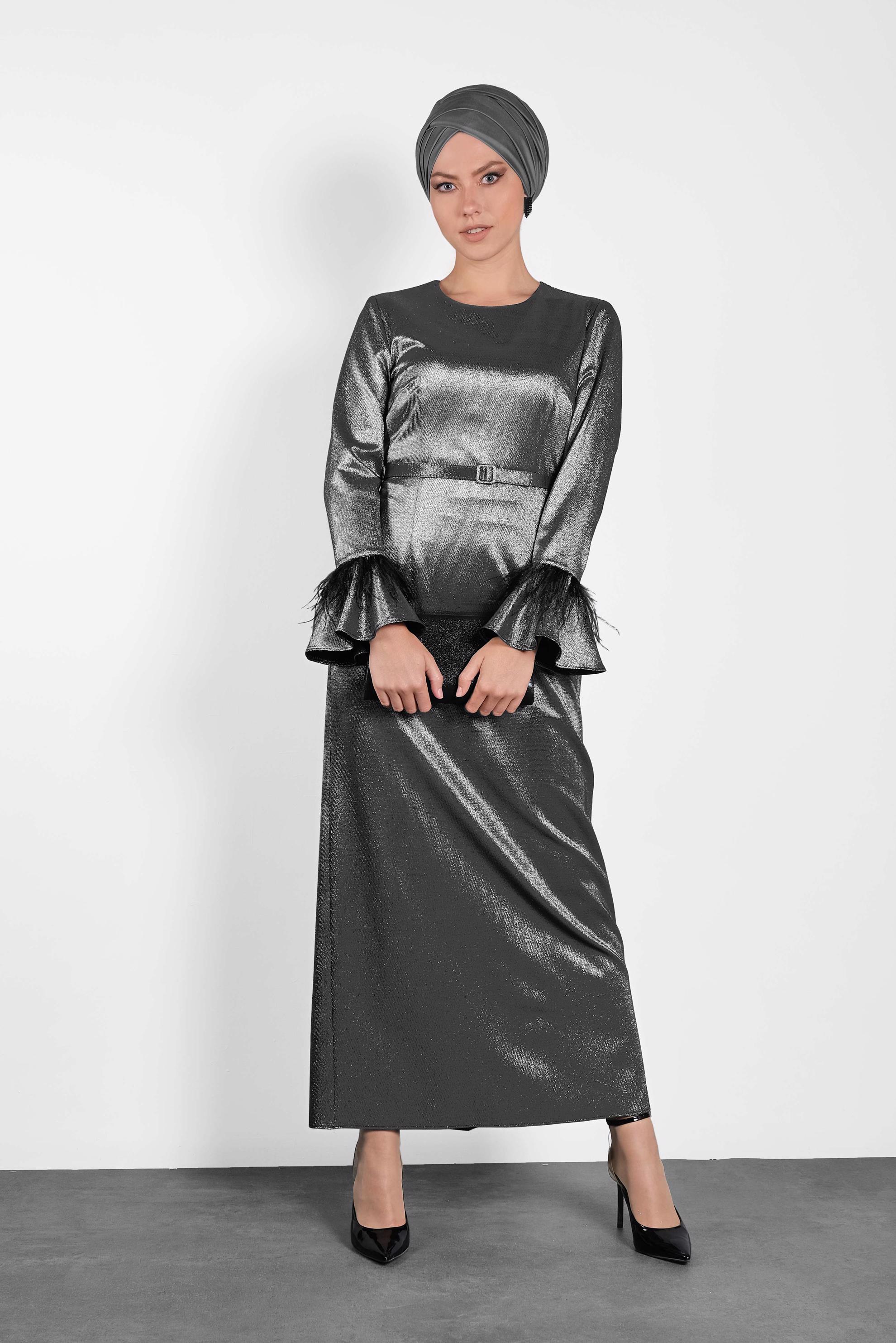 Tesettür giyim SİYAH KOLLARI VOLANLI SİMLİ ABİYE 5621 