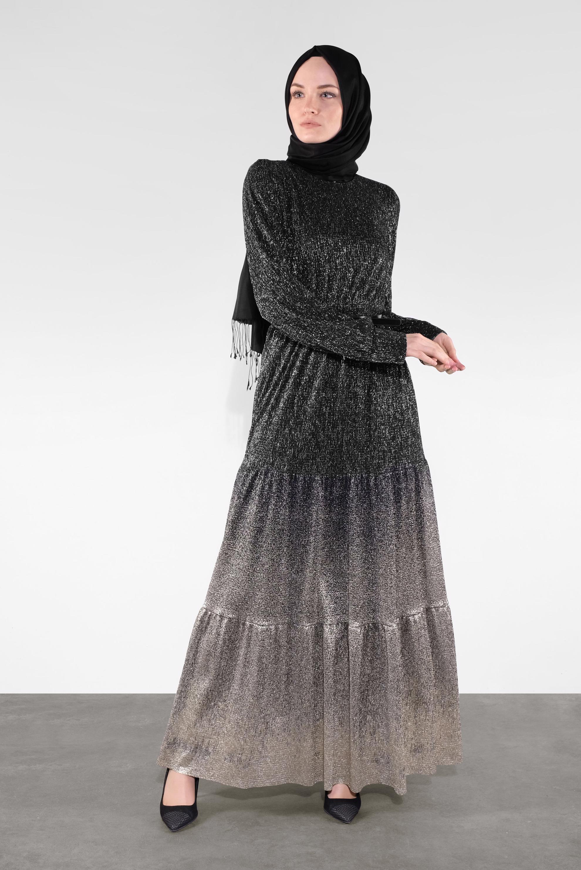 Tesettür giyim SİYAH KEMERLİ SİMLİ ABİYE 5622