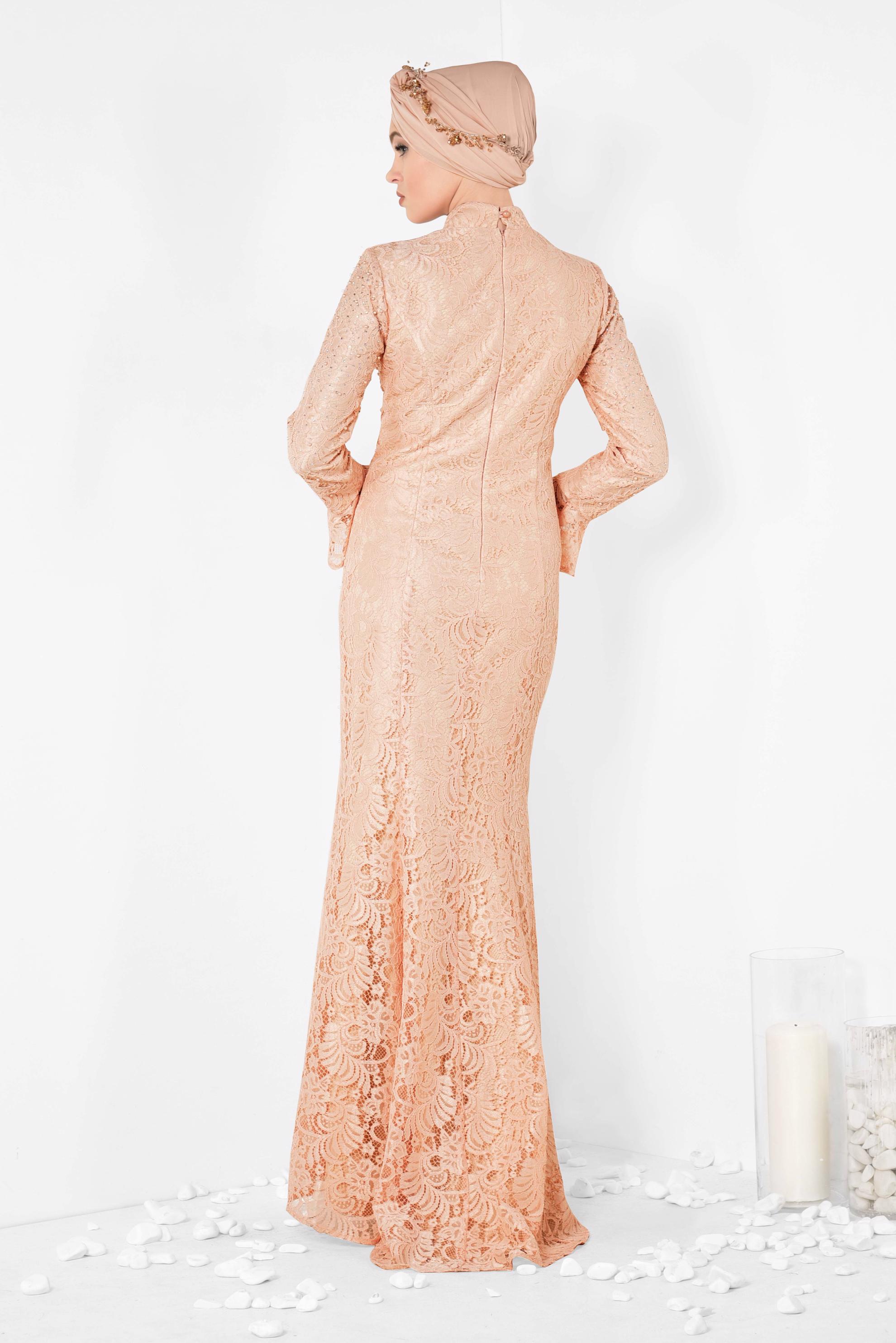 Tesettür giyim PUDRA DANTEL VE İNCİ İŞLEMELİ BALIK MODEL ABİYE ELBİSE 5519-1