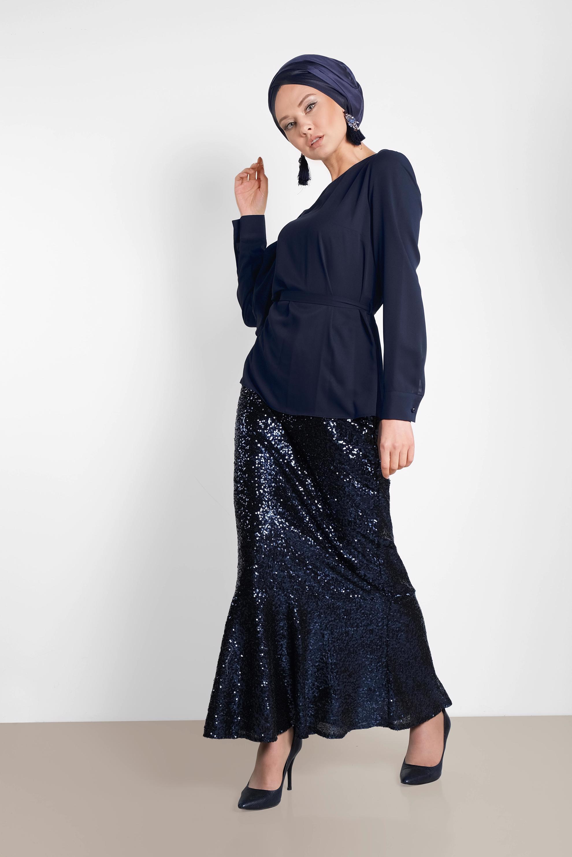 Tesettür giyim LACİVERT VOLAN DETAYLI BLUZ 4062