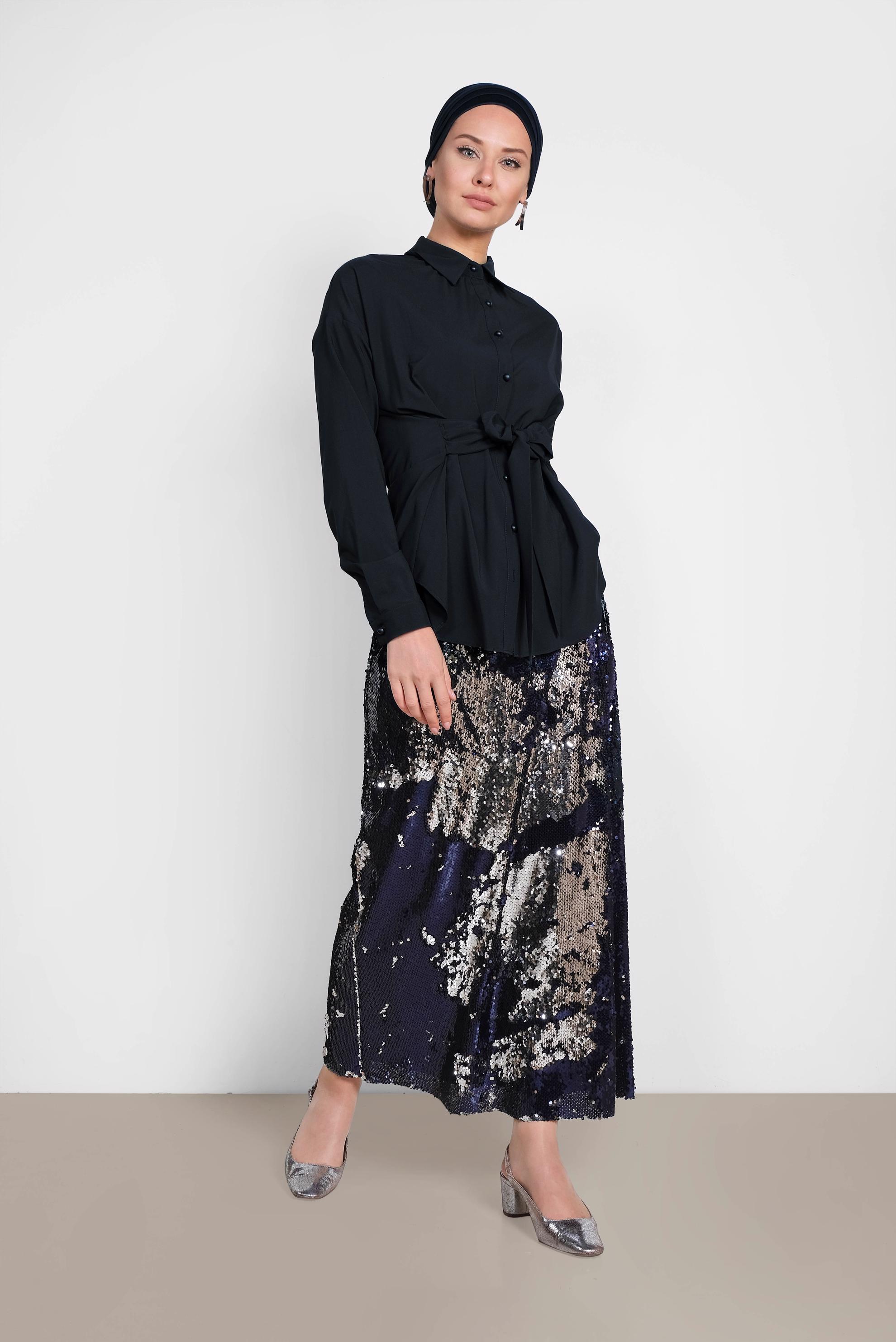 Tesettür giyim LACİVERT ÖNDEN DÜĞMELİ BELİ KUŞAKLI BLUZ 4077