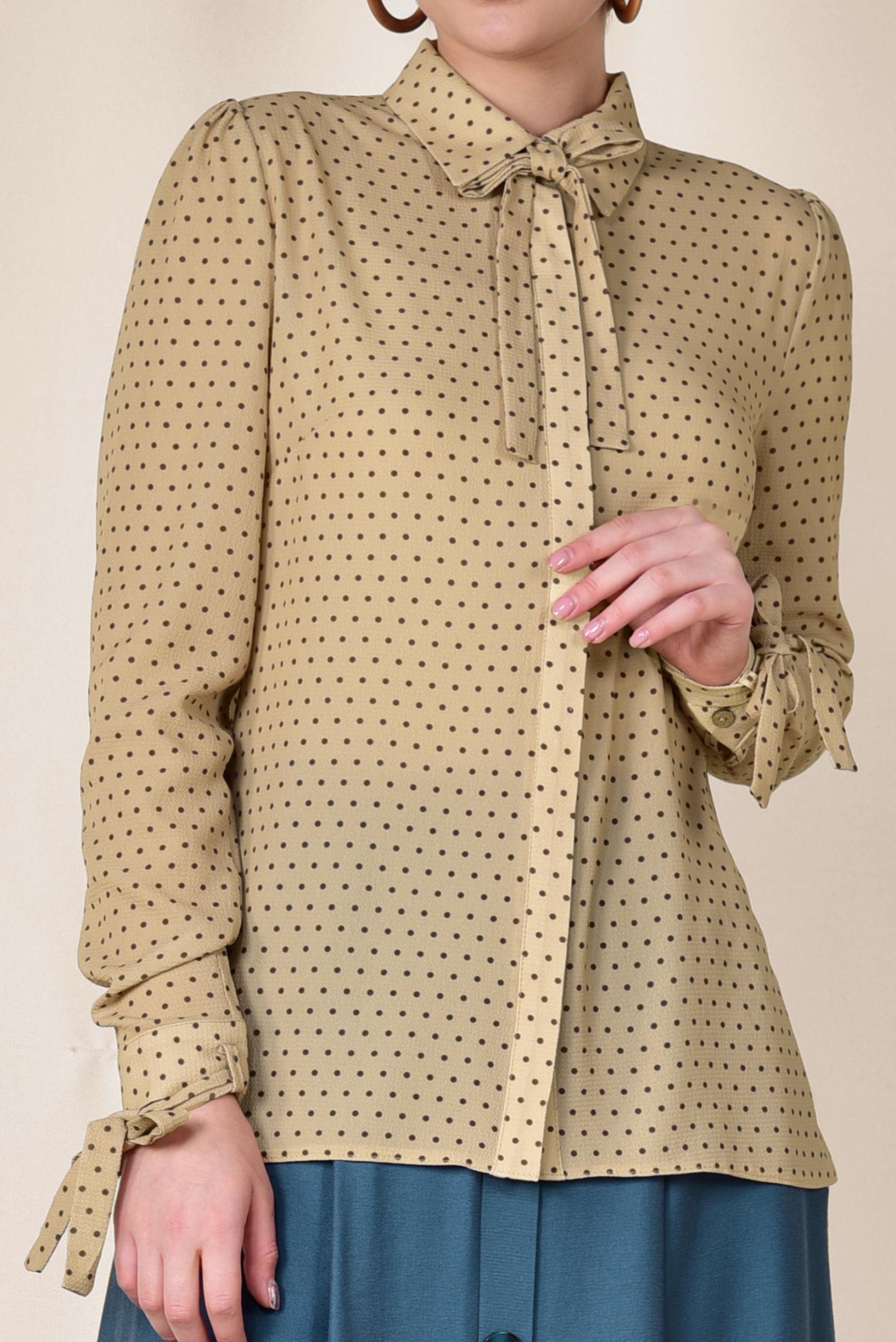 Tesettür giyim KAHVE PUANTİYE DESENLİ BAĞCIKLI BLUZ 4081