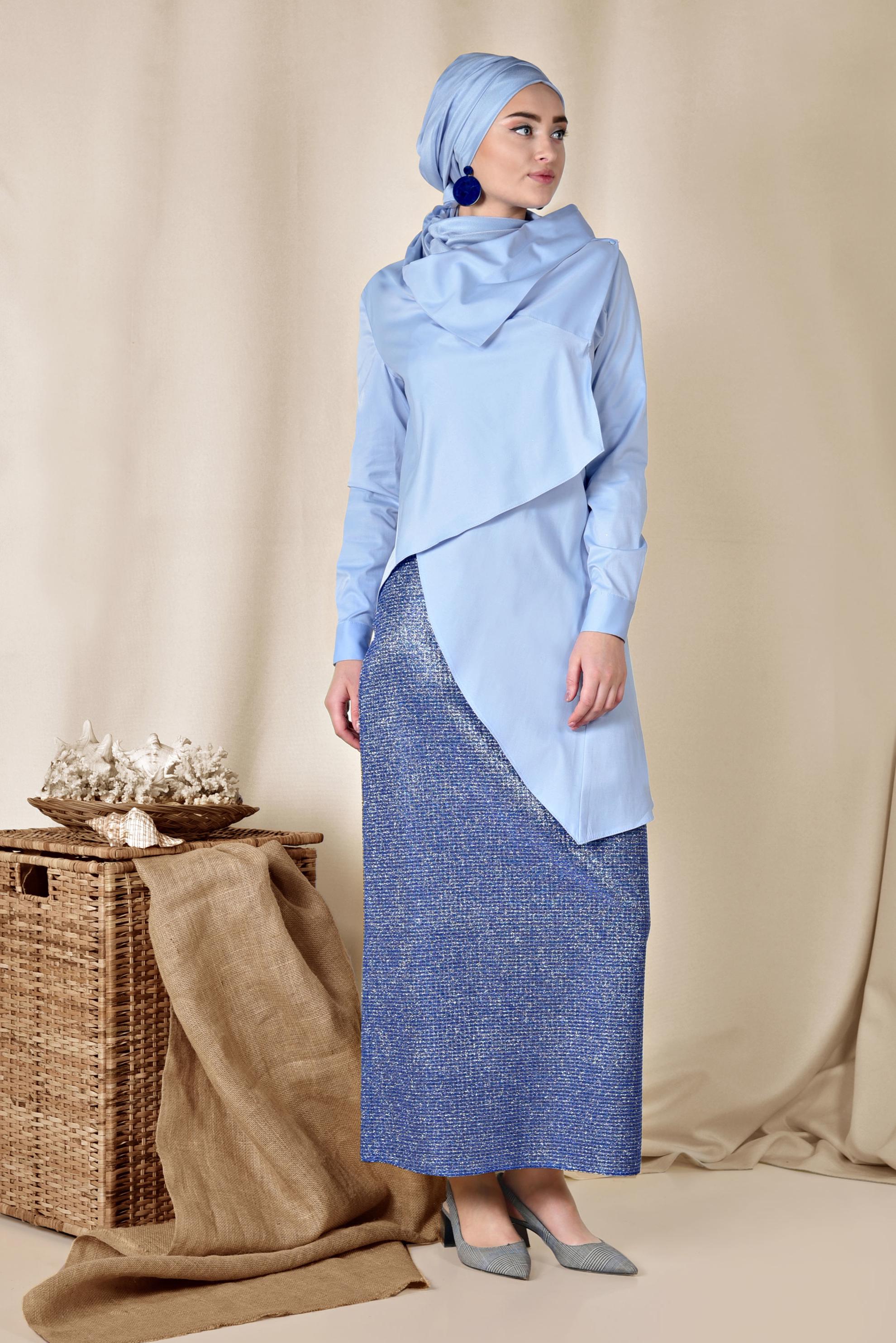 Tesettür giyim MAVİ YAKASI DÜĞMELİ ASİMETRİK BLUZ 4096 