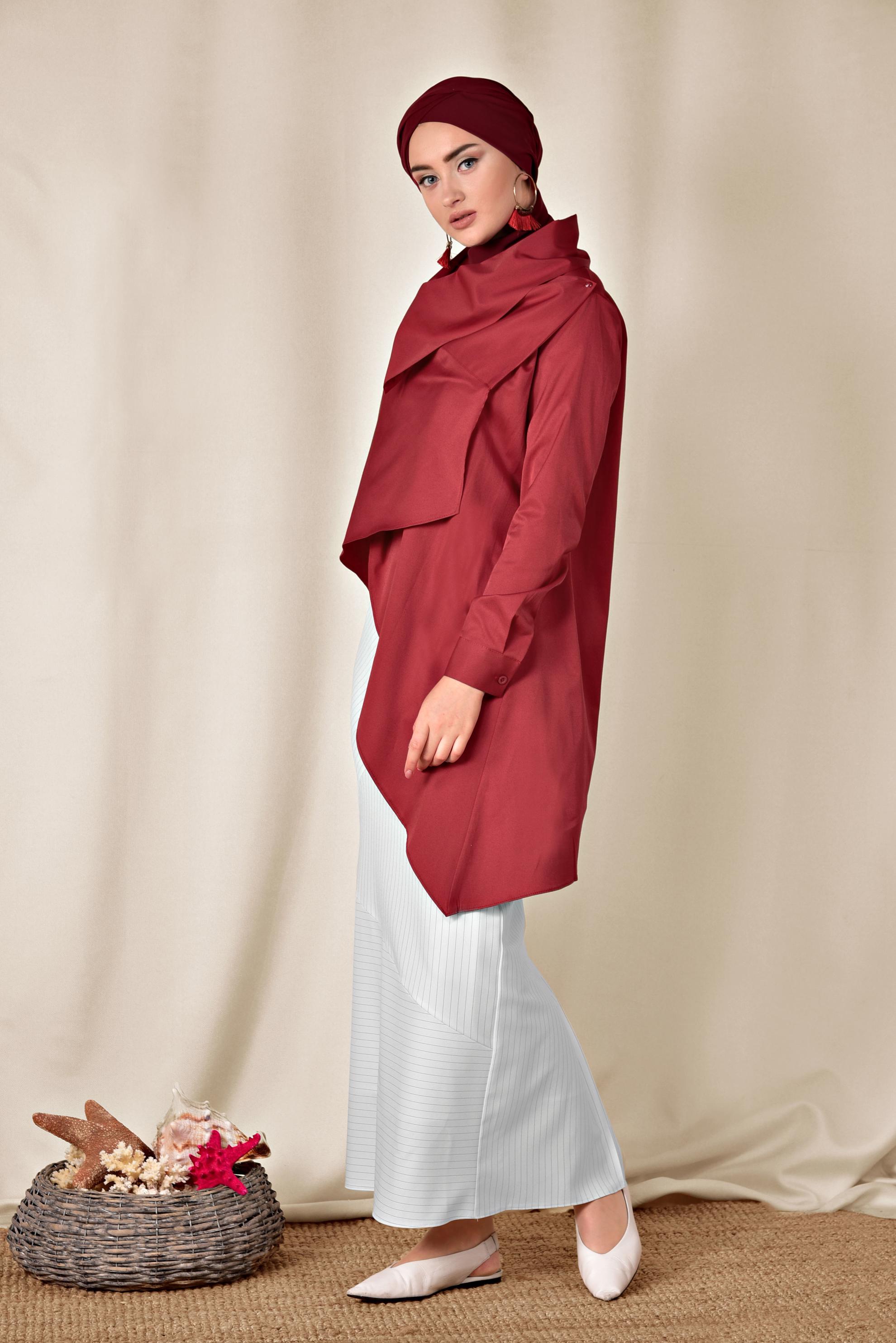 Tesettür giyim BORDO YAKASI DÜĞMELİ ASİMETRİK BLUZ 4096 