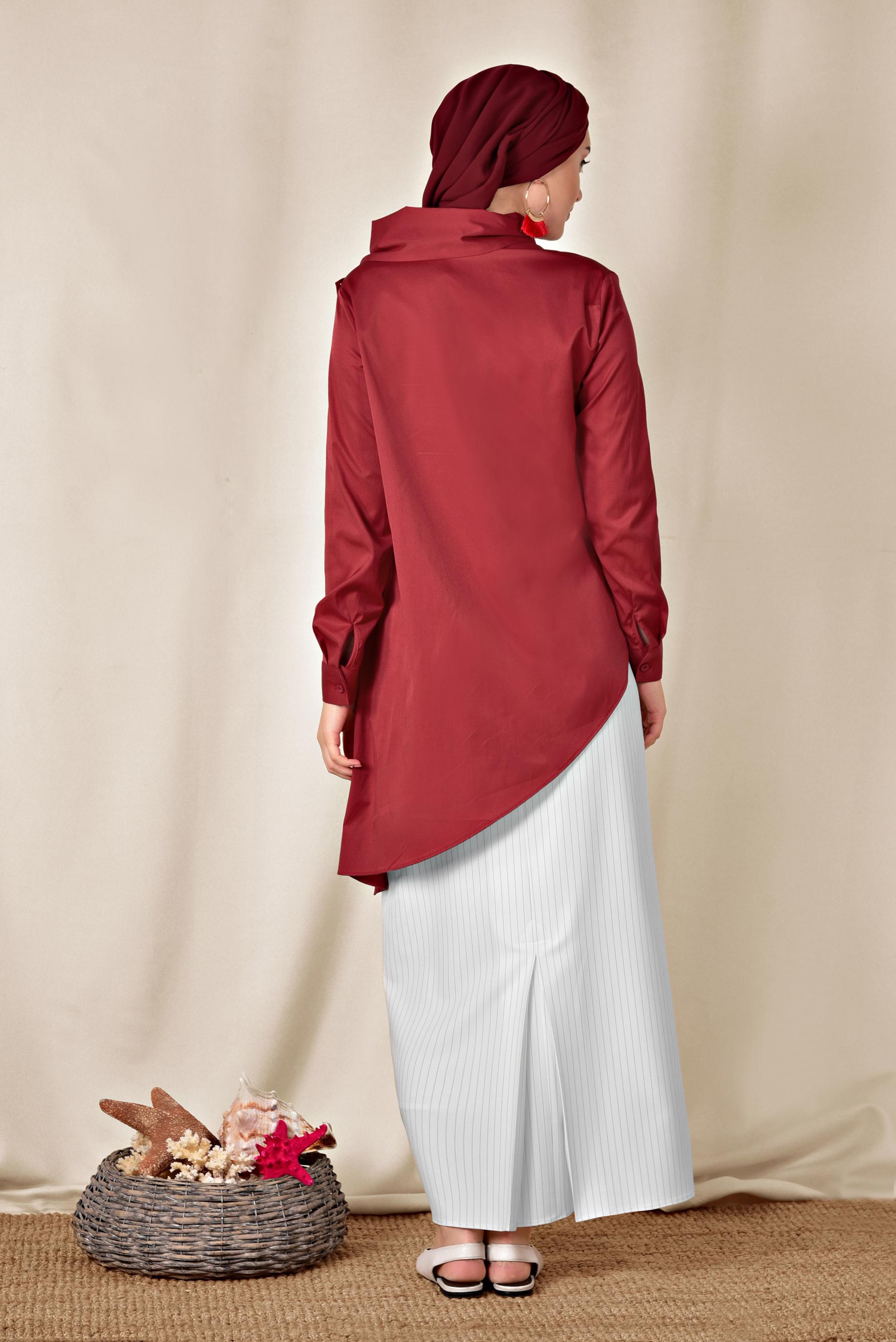 Tesettür giyim BORDO YAKASI DÜĞMELİ ASİMETRİK BLUZ 4096 