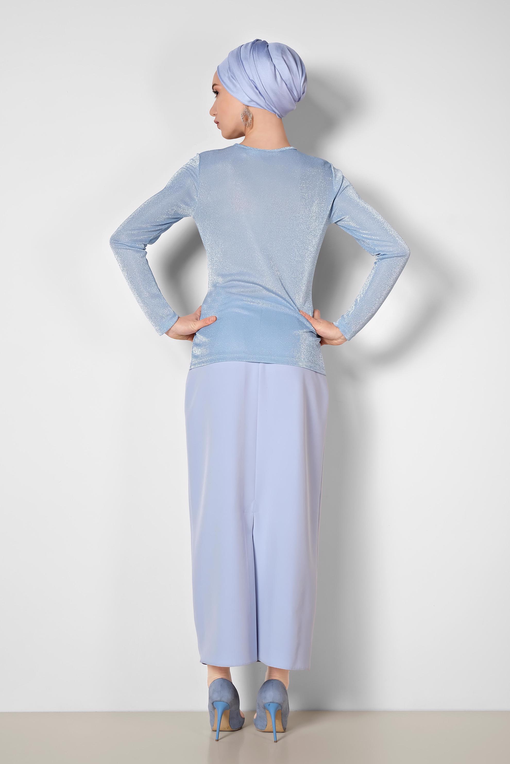 Tesettür giyim MAVİ YUVARLAK YAKA SİMLİ BLUZ 4192