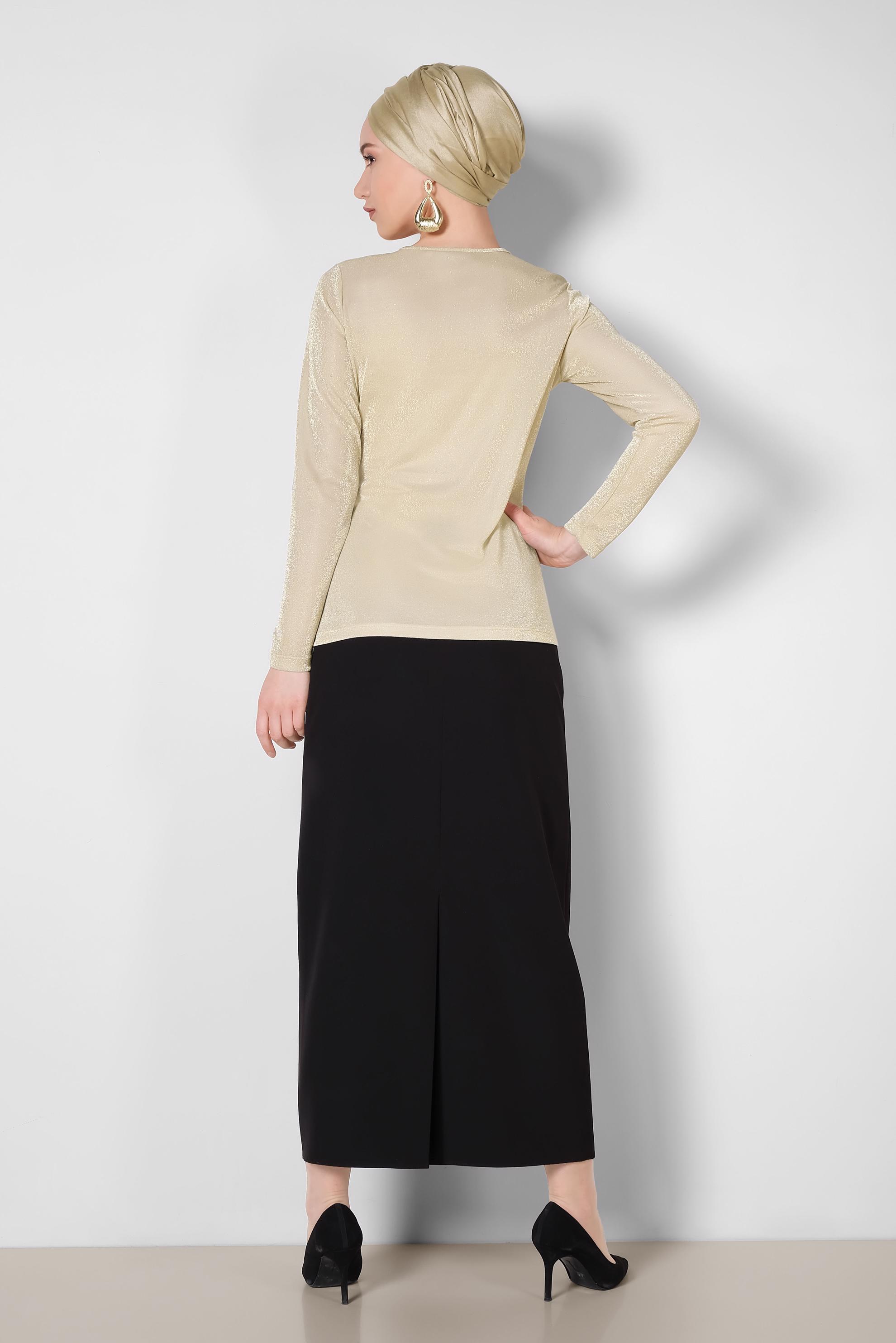 Tesettür giyim BEJ YUVARLAK YAKA SİMLİ BLUZ 4192