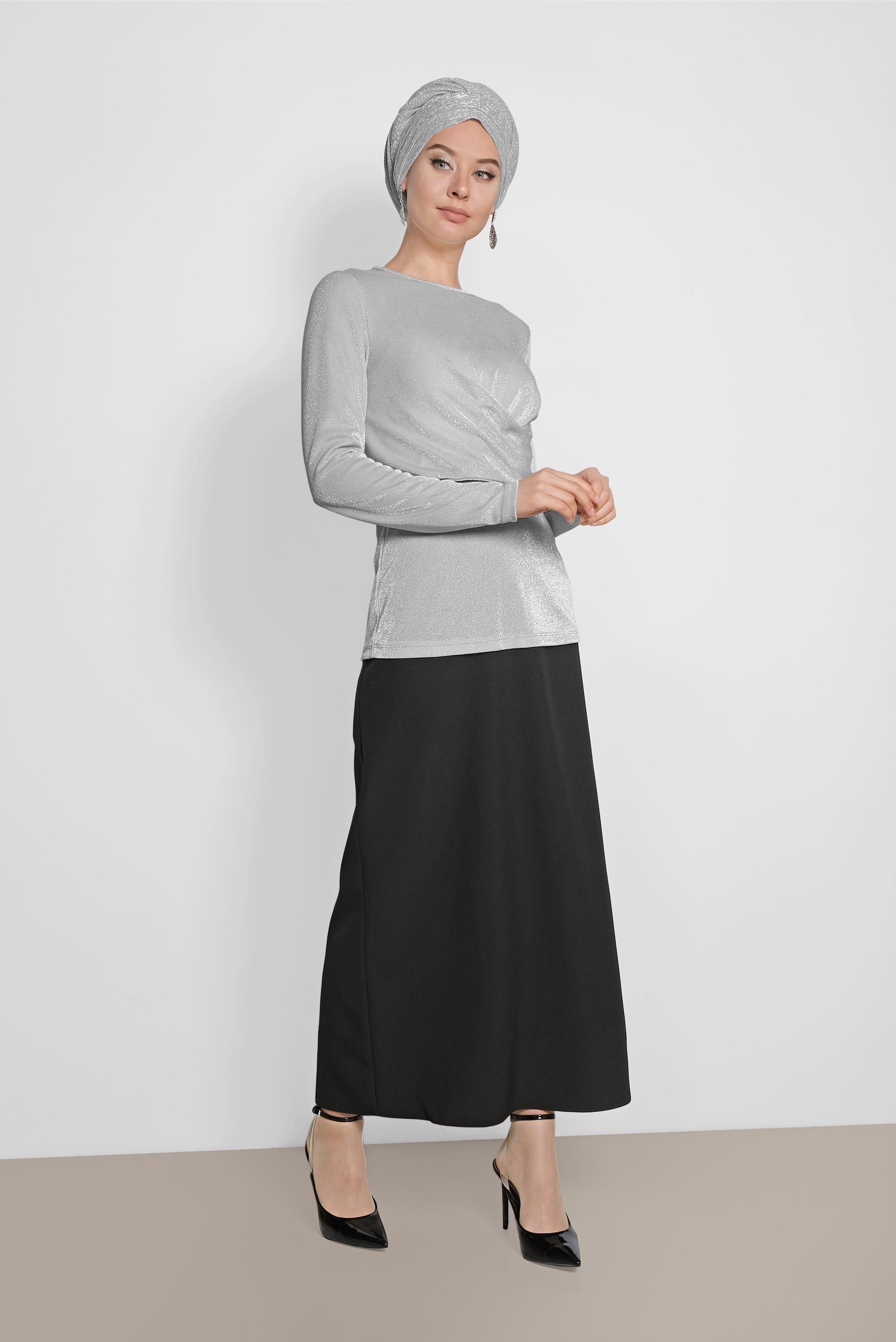 Tesettür giyim GRİ YUVARLAK YAKA SİMLİ BLUZ 4192