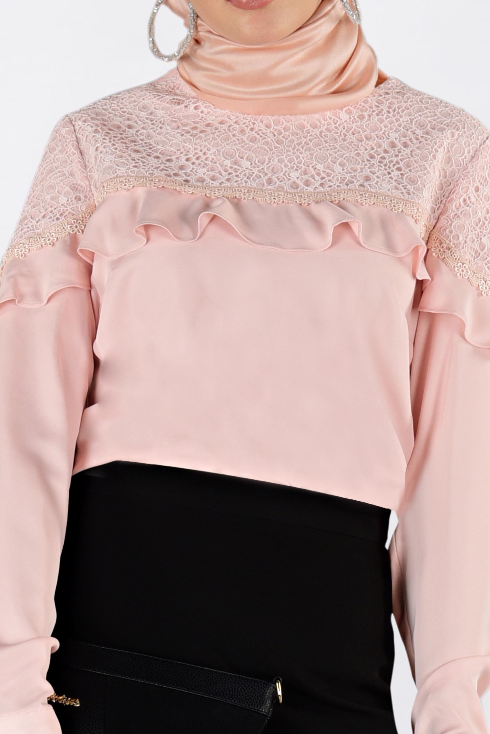 Tesettür giyim PUDRA DANTEL VE FIRFIRLI BLUZ 4204