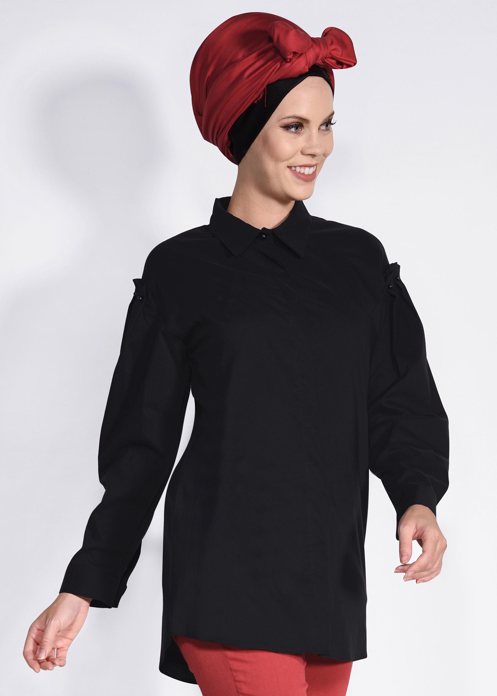 Tesettür giyim SİYAH İNCİ DETAYLI GİZLİ DÜĞMELİ GÖMLEK 4231