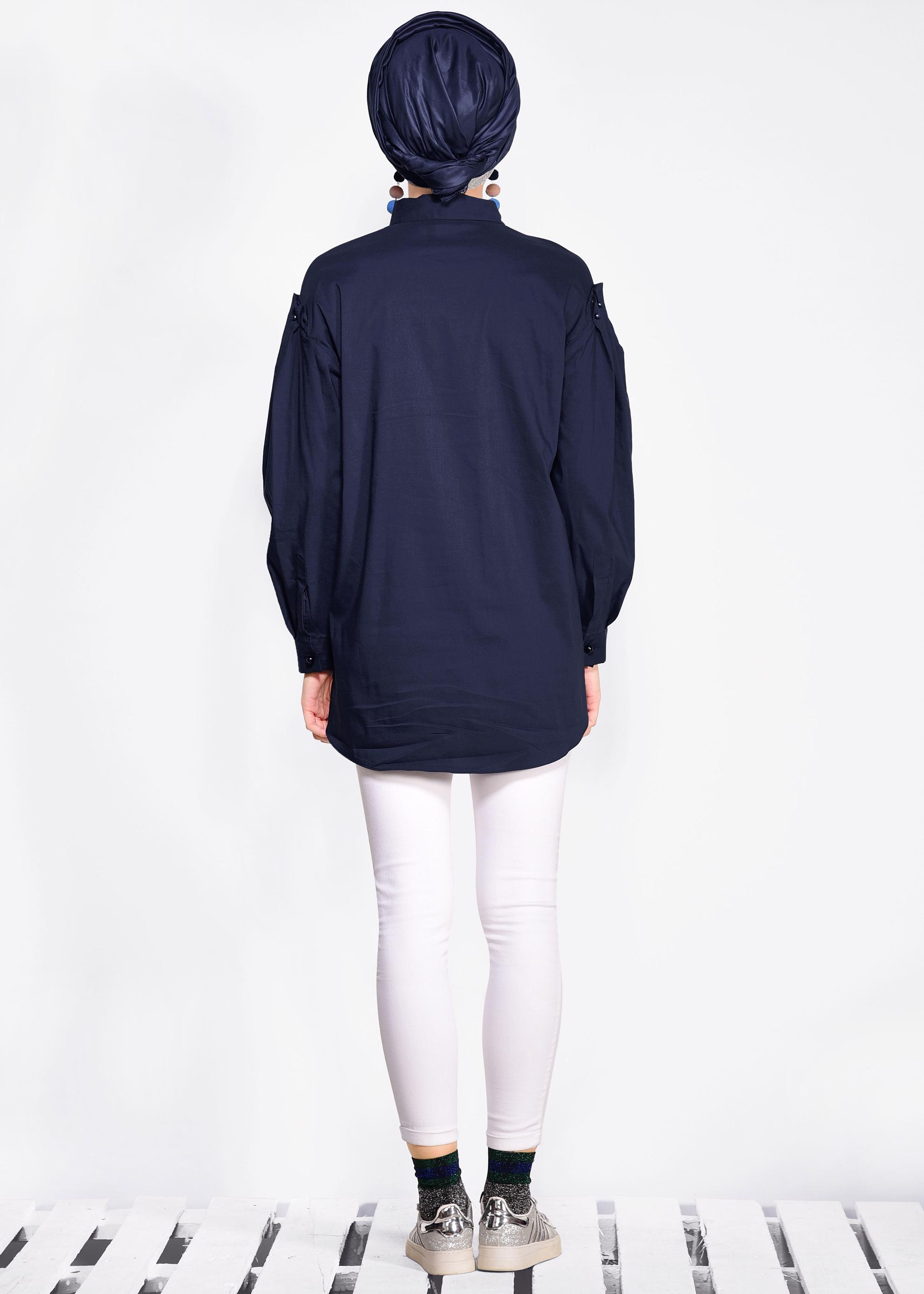 Tesettür giyim LACİVERT İNCİ DETAYLI GİZLİ DÜĞMELİ GÖMLEK 4231