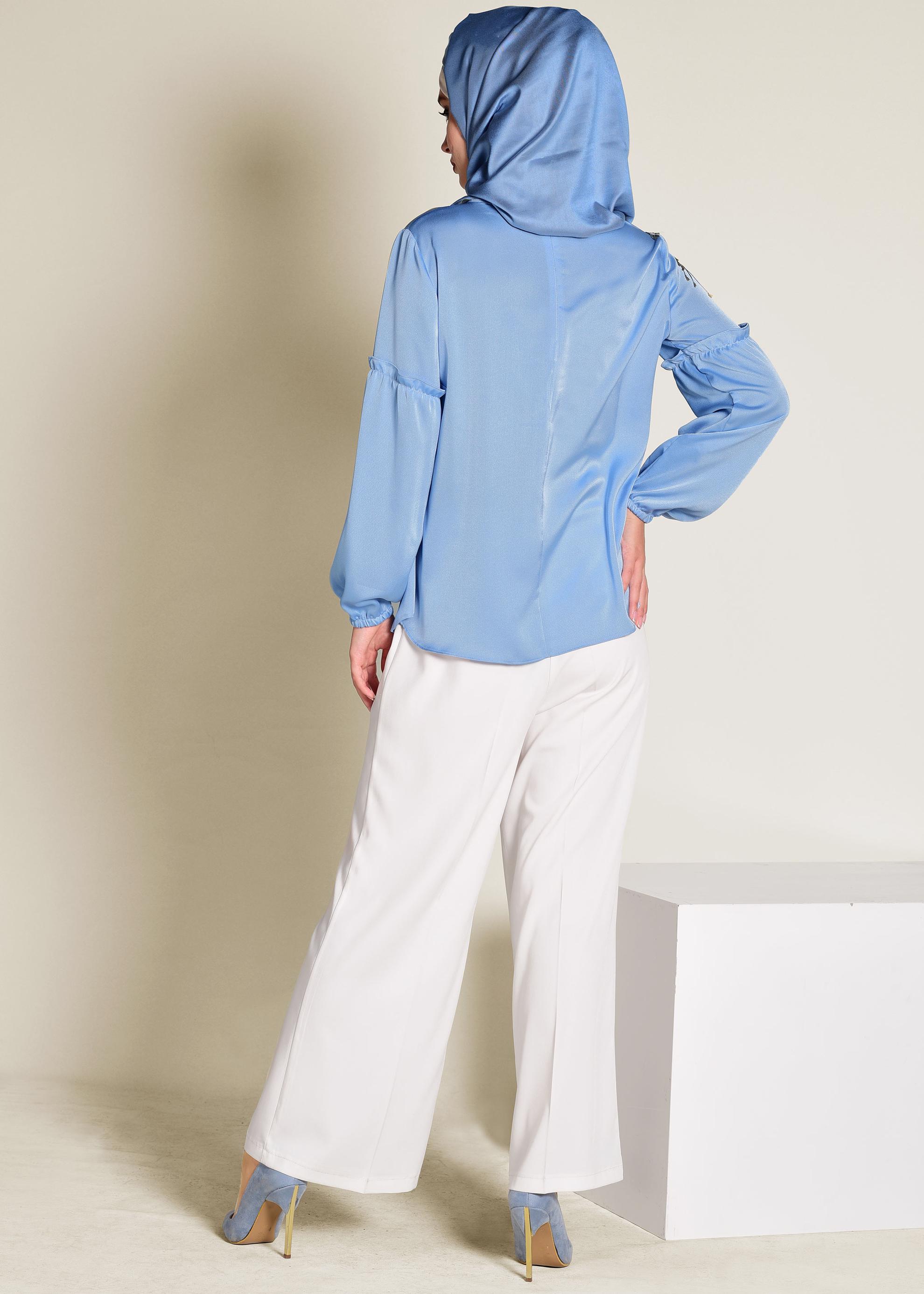 Tesettür giyim MAVİ YAKASI BAĞCIKLI BLUZ 4321