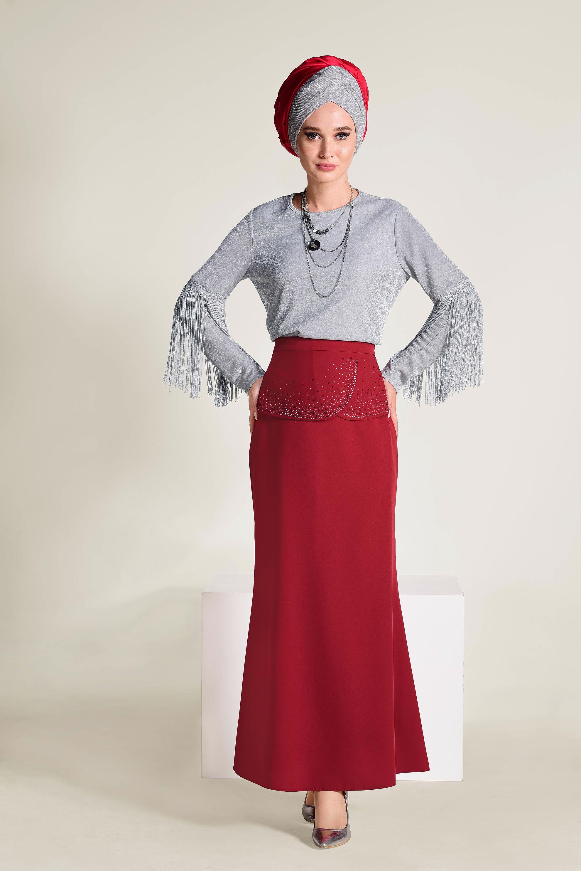 Tesettür giyim GRİ KOLLARI PÜSKÜLLÜ SİMLİ BLUZ 4323